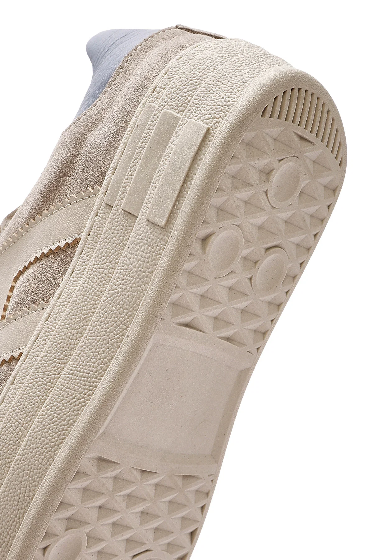 Kadın Bej Bağcıklı Süet Deri Sneaker - Image 8