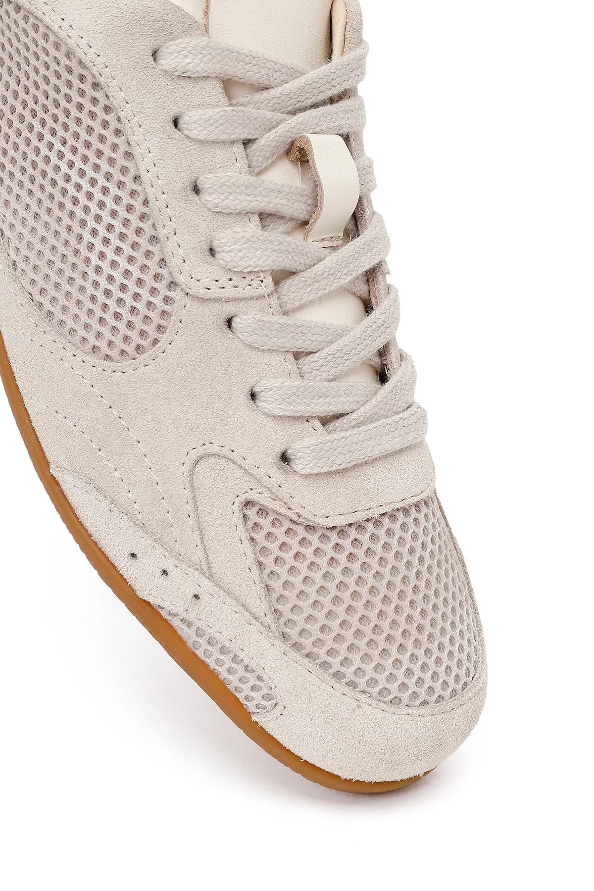 Kadın Bej Bağcıklı Süet Deri Sneaker - Image 9