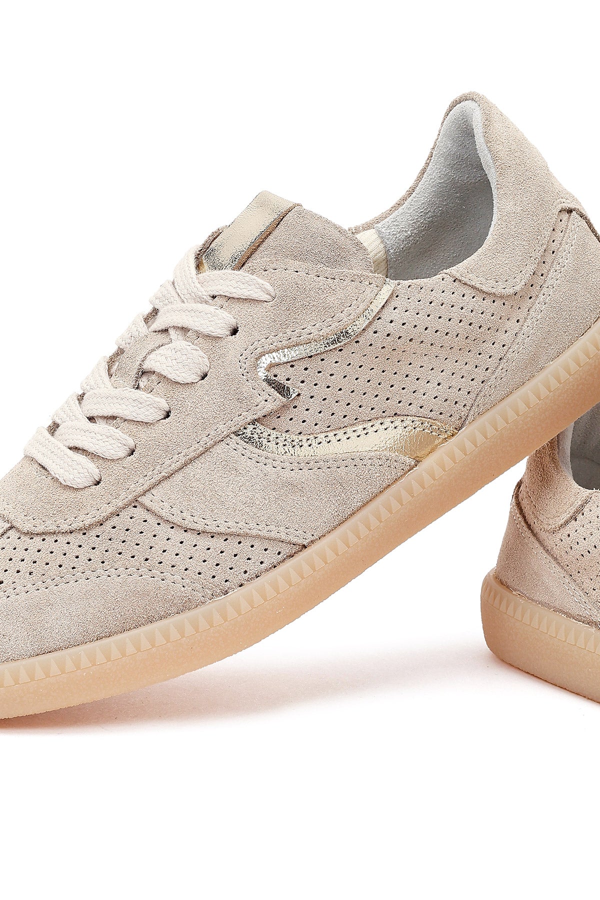 Kadın Bej Bağcıklı Süet Deri Sneaker - Image 10
