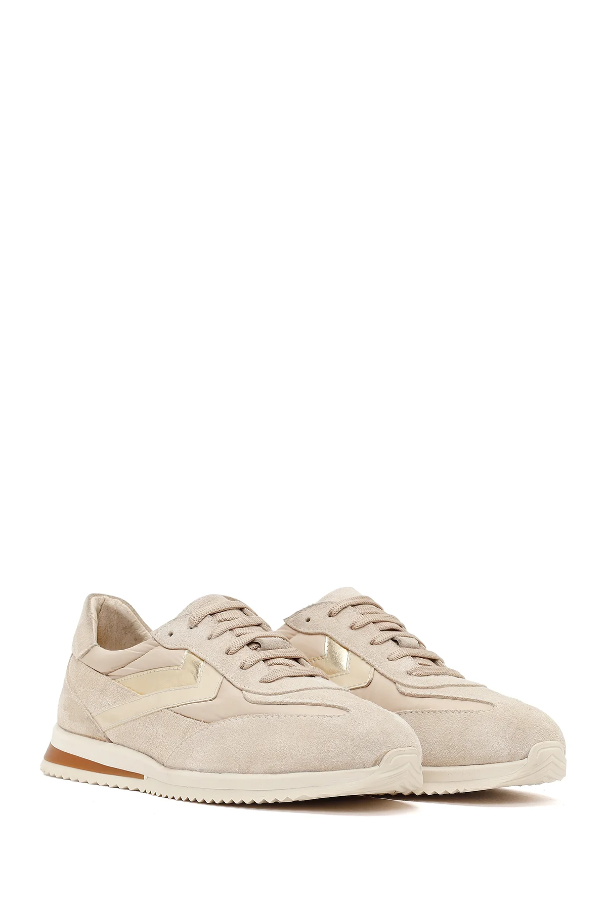 Kadın Bej Bağcıklı Süet Deri Sneaker - Image 2