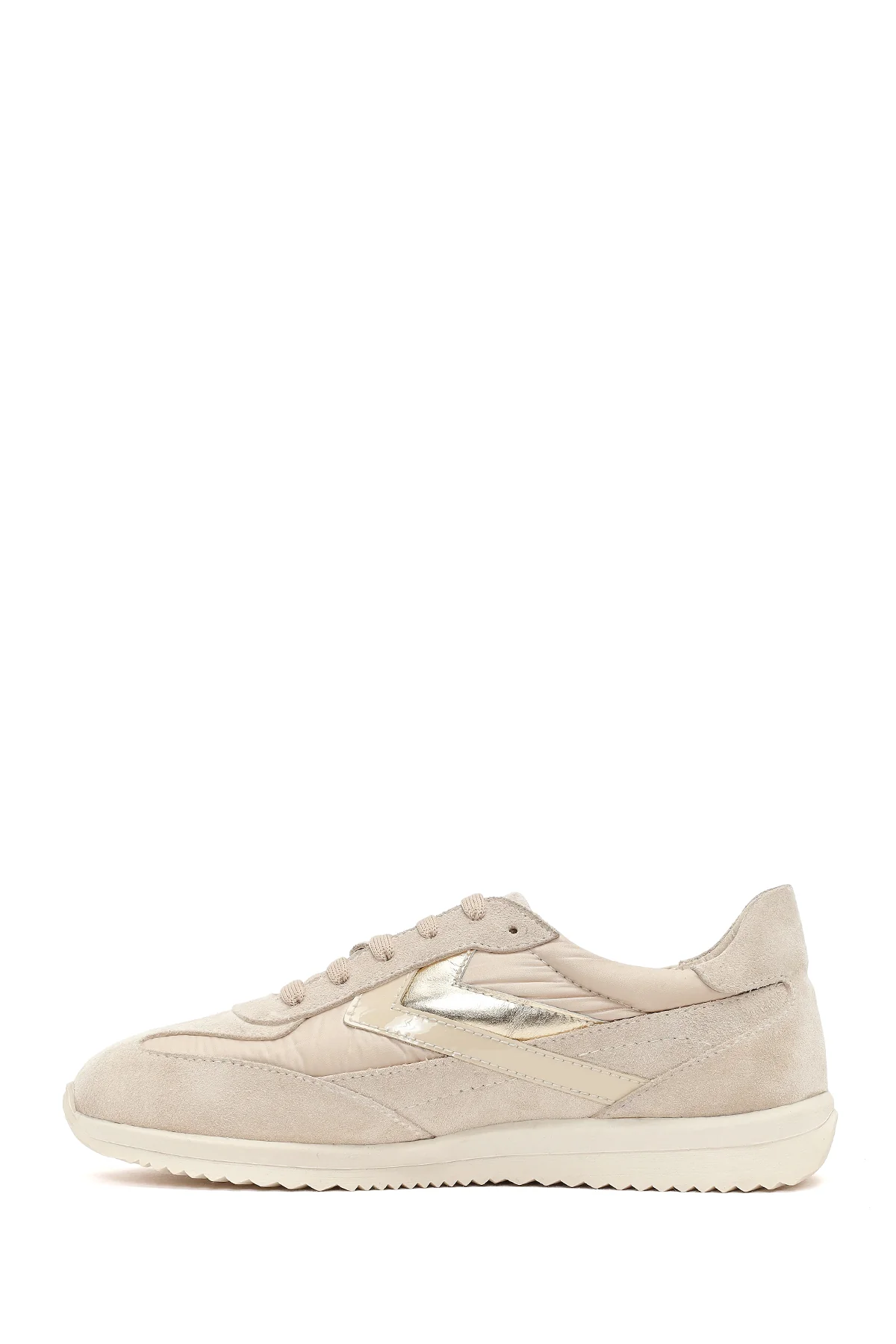 Kadın Bej Bağcıklı Süet Deri Sneaker - Image 3