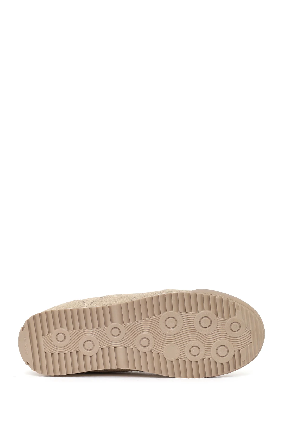 Kadın Bej Bağcıklı Süet Deri Sneaker - Image 5
