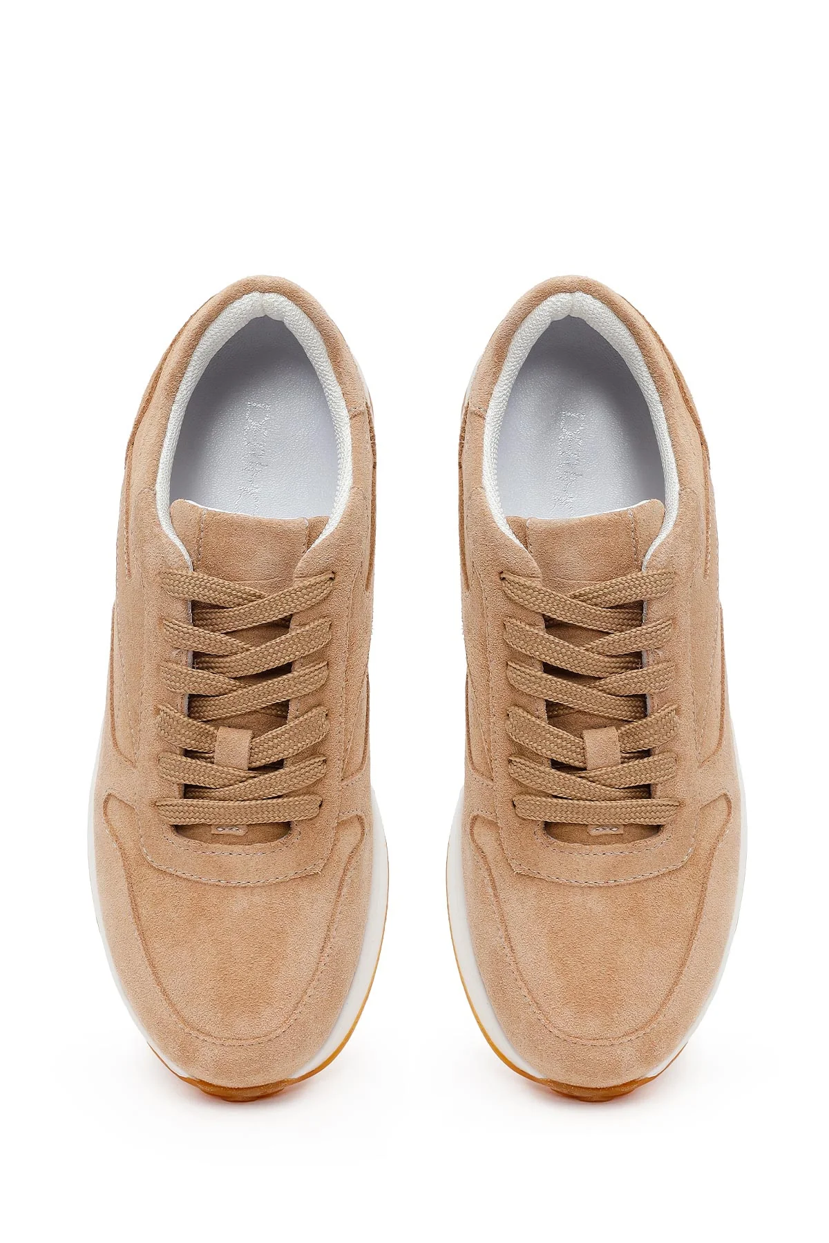 Kadın Bej Bağcıklı Süet Deri Sneaker - Image 4