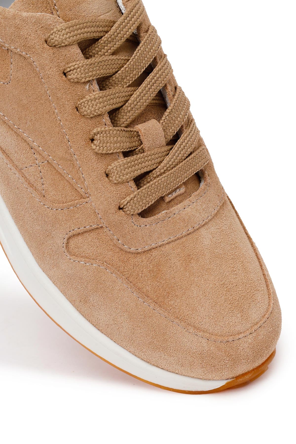Kadın Bej Bağcıklı Süet Deri Sneaker - Image 9