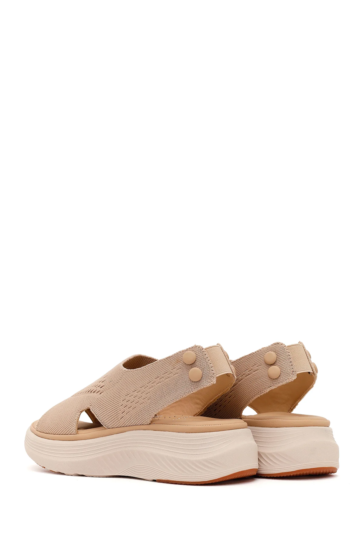 Kadın Bej Bantlı Kalın Tabanlı Kumaş Comfort Sandalet - Image 6