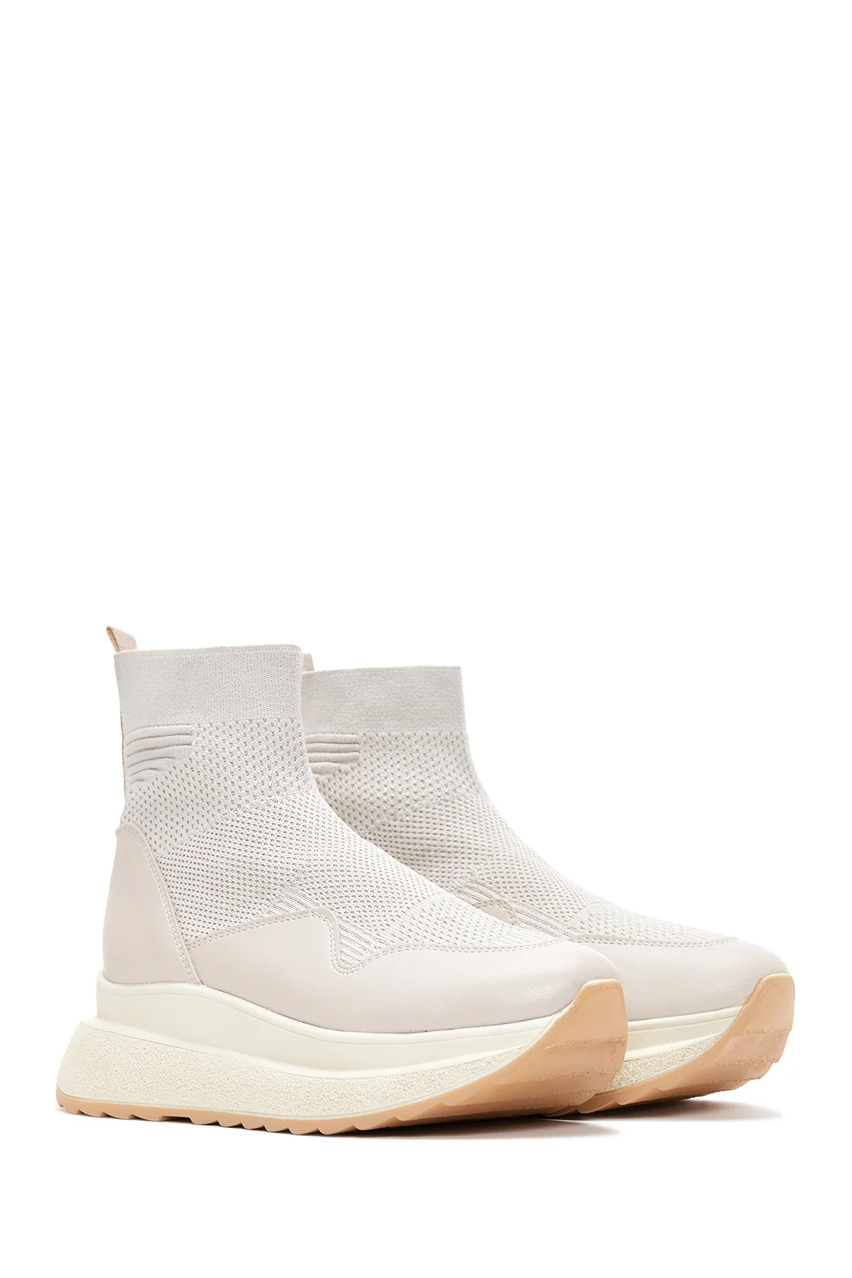 Kadın Bej Bilekli Sneaker - Image 3