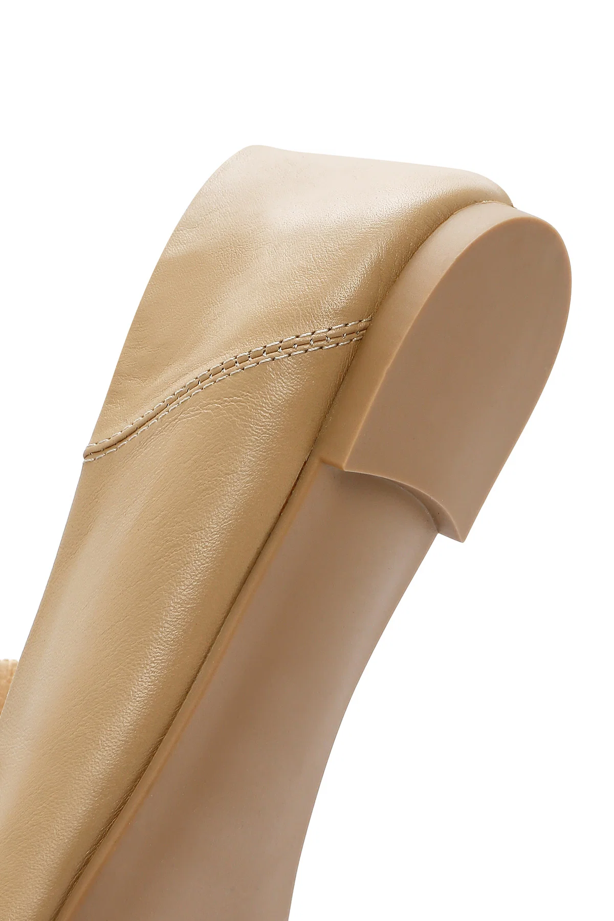 Kadın Bej Deri Maskülen Loafer - Image 10