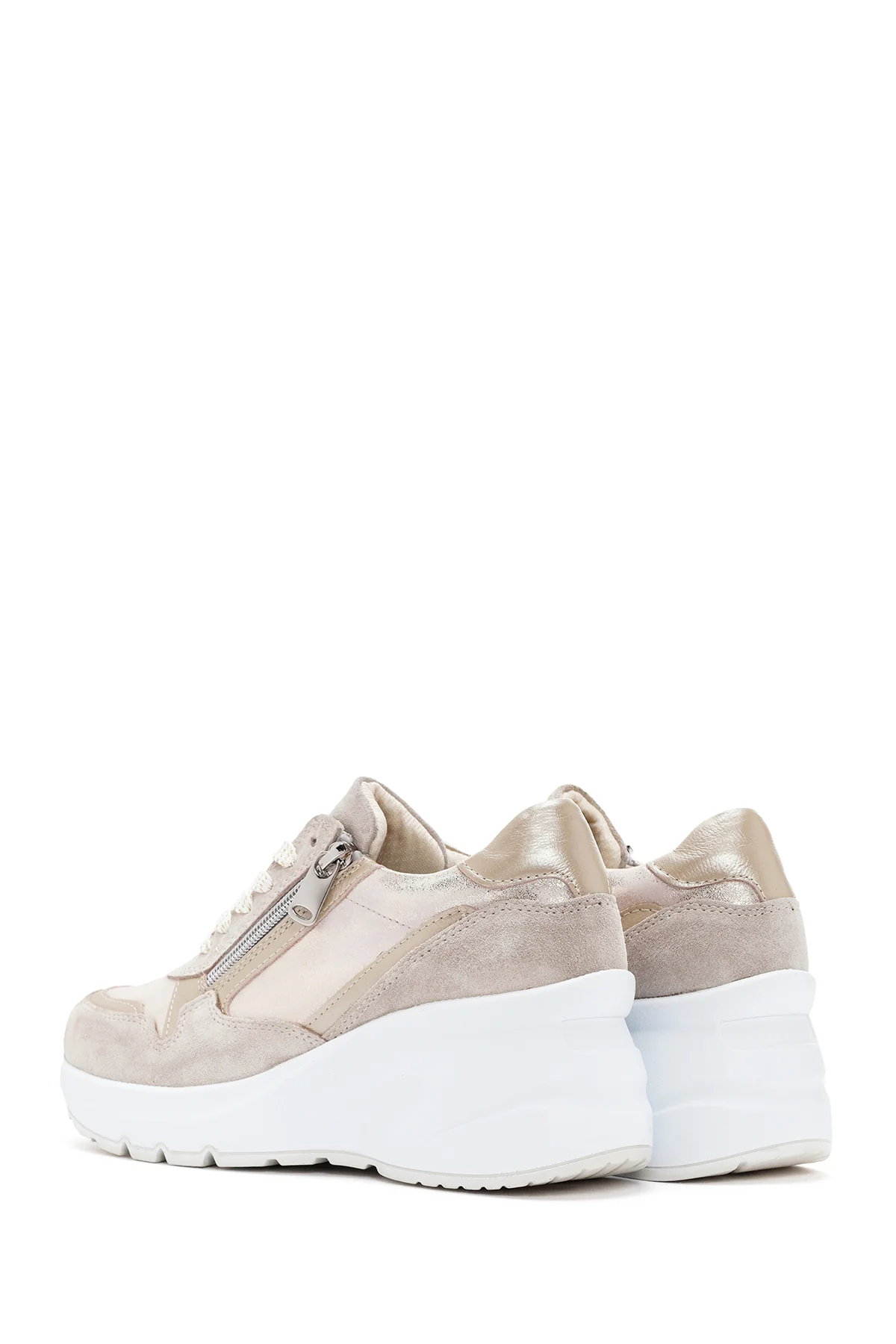 Kadın Bej Dolgu Topuklu Bağcıklı Deri Sneaker - Image 5
