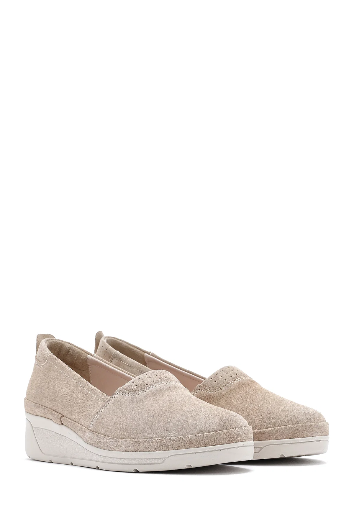 Kadın Bej Dolgu Topuklu Süet Deri Comfort Loafer - Image 12