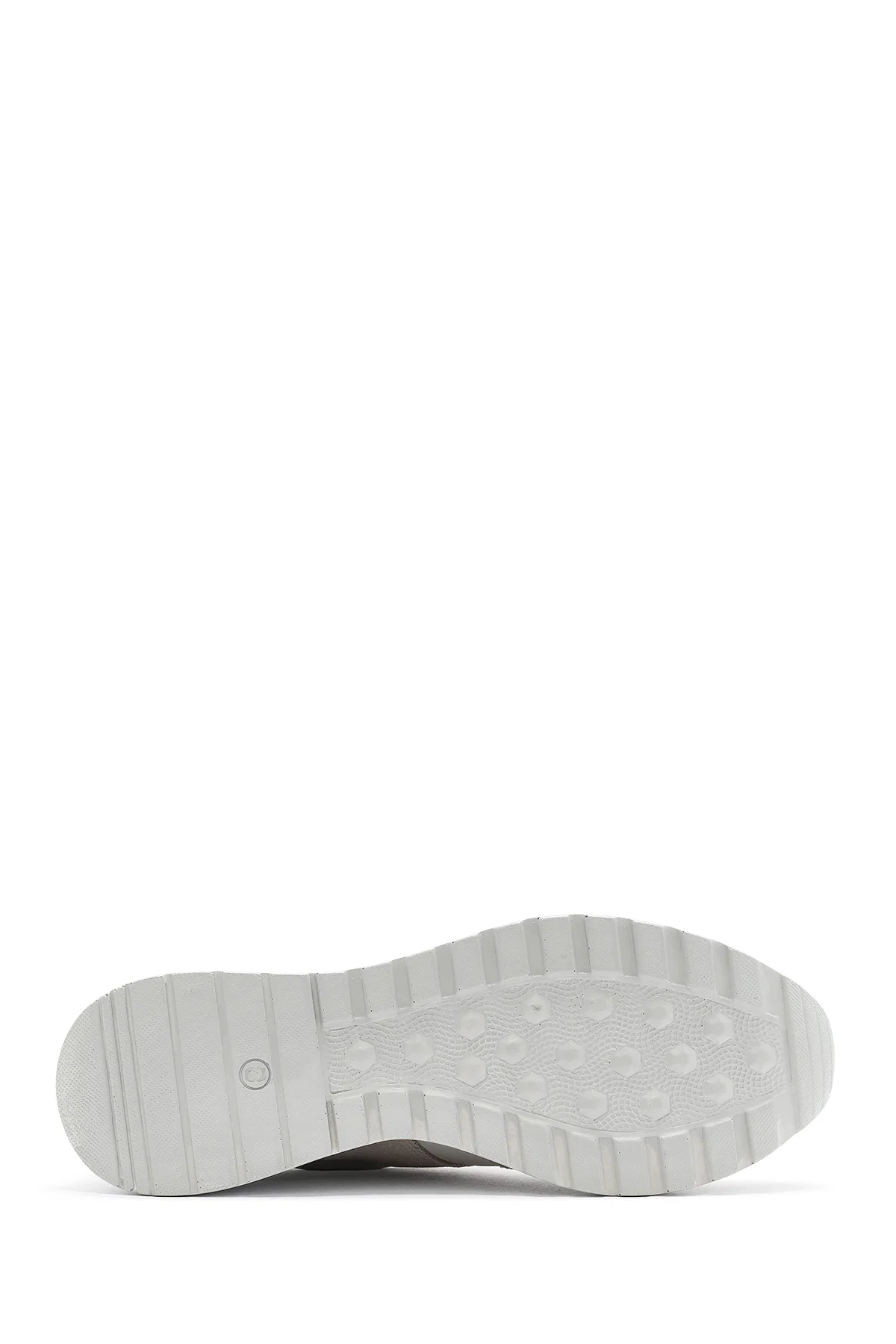 Kadın Bej Dolgu Topuklu Yandan Fermuarlı Deri Sneaker - Image 4