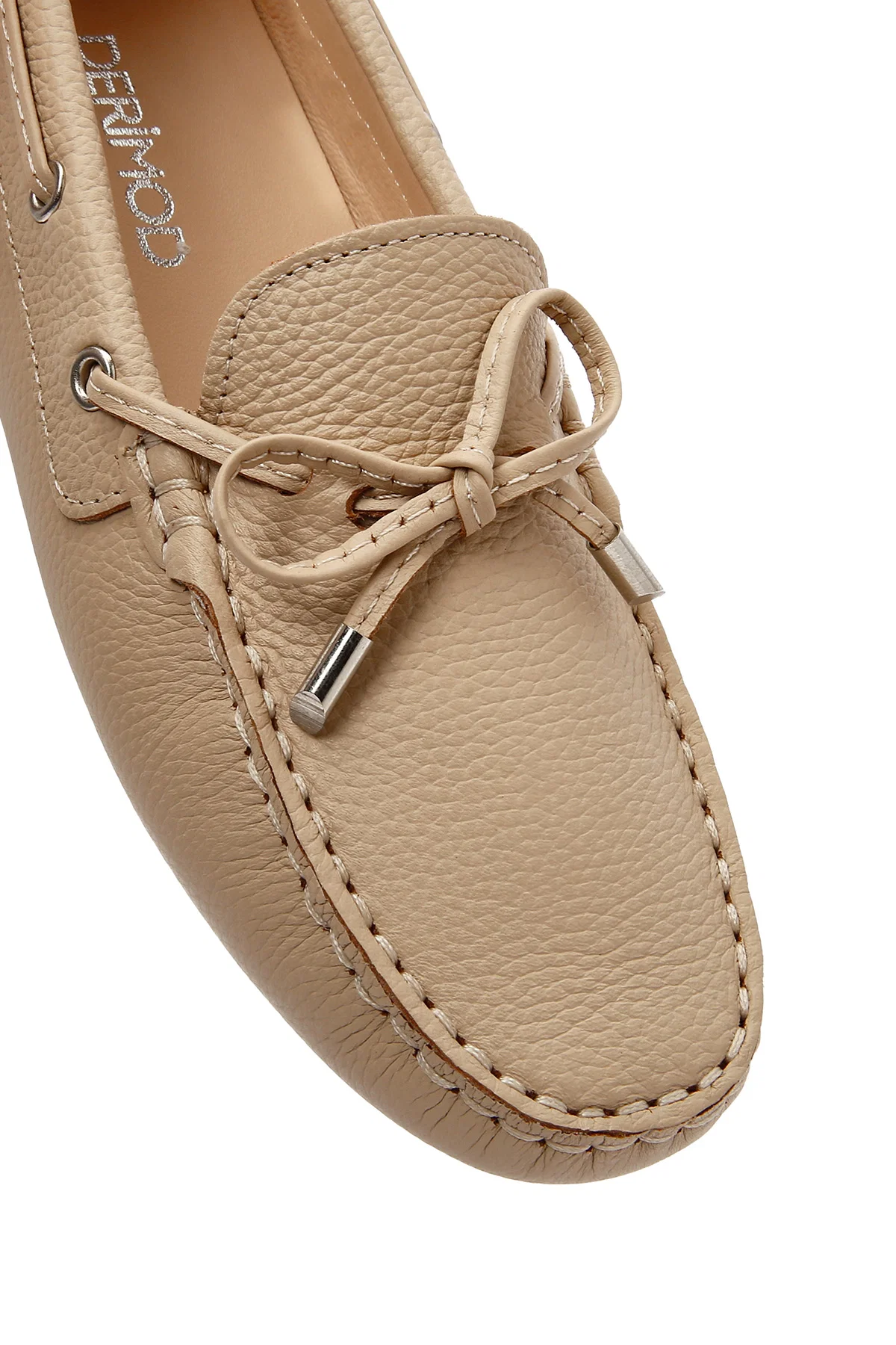 Kadın Bej Fiyonklu Deri Loafer - Image 8