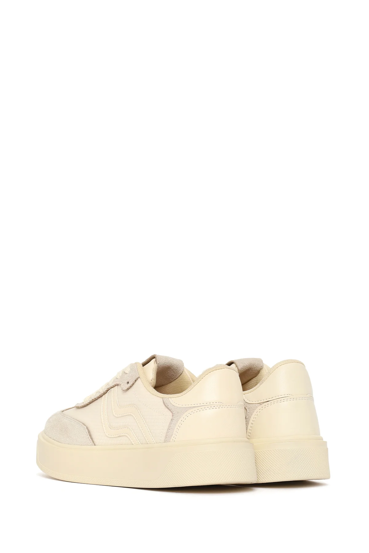 Kadın Bej Kalın Tabanlı Bağcıklı Sneaker - Image 7