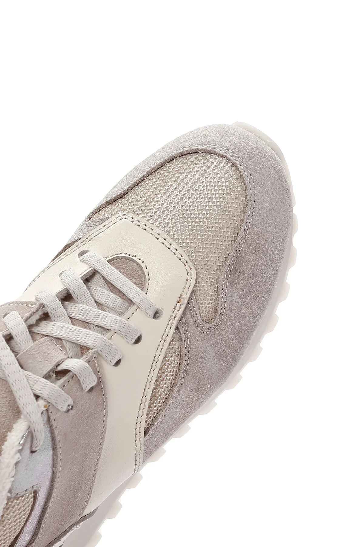 Kadın Bej Kalın Tabanlı Deri Sneaker - Image 8