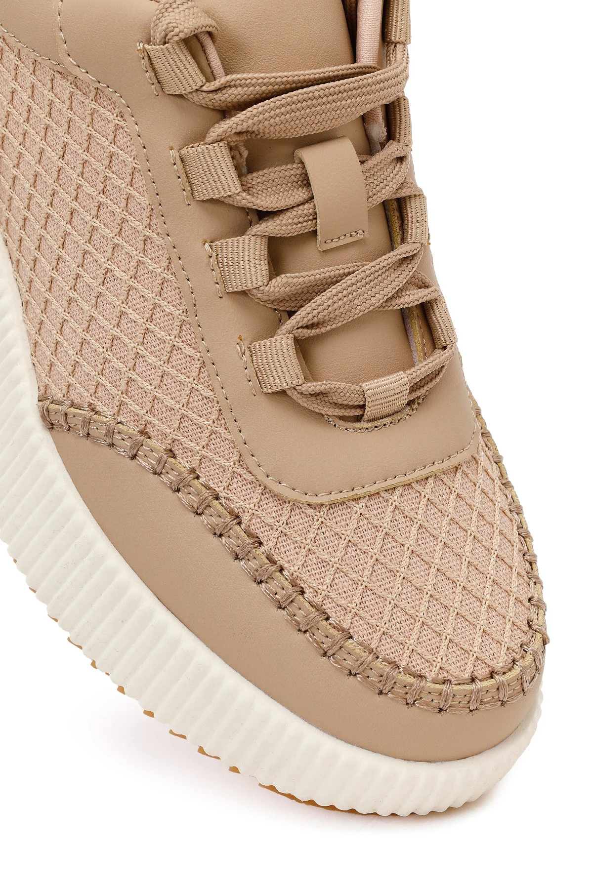 Kadın Bej Kalın Tabanlı Sneaker - Image 9