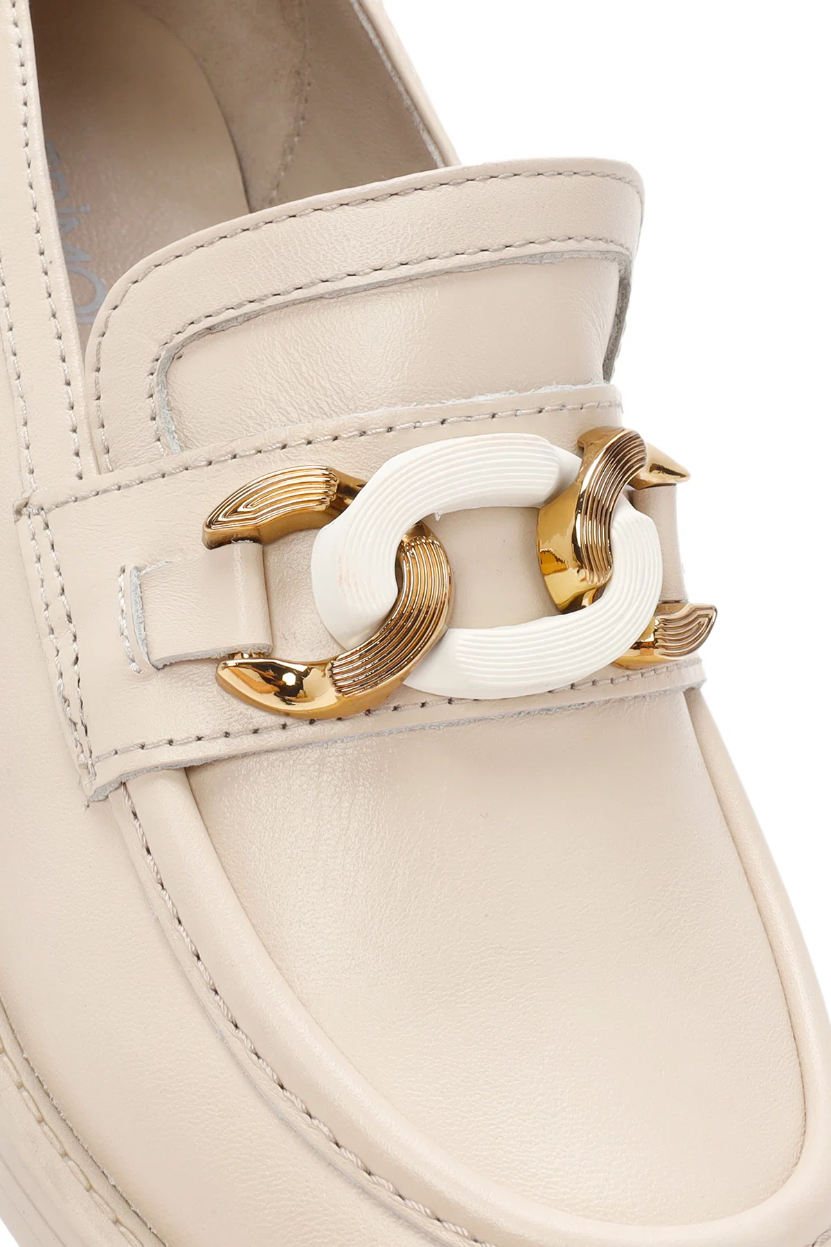 Kadın Bej Toka Detaylı Deri Maskülen Loafer - Image 10