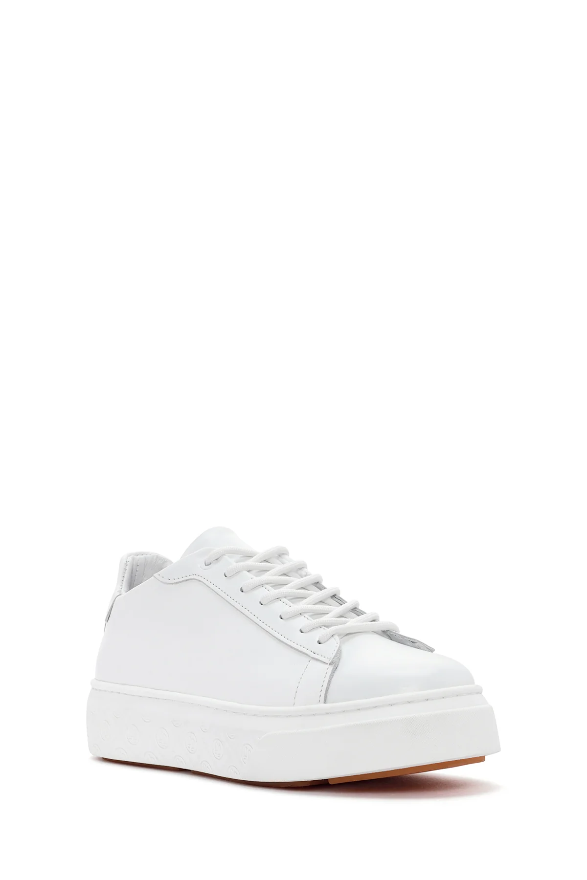 Kadın Beyaz Bağcıklı Deri Sneaker - Image 6