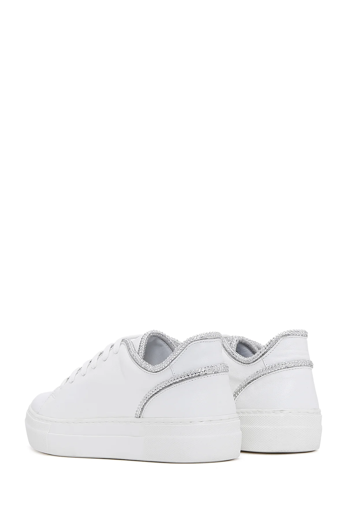 Kadın Beyaz Bağcıklı Deri Sneaker - Image 5