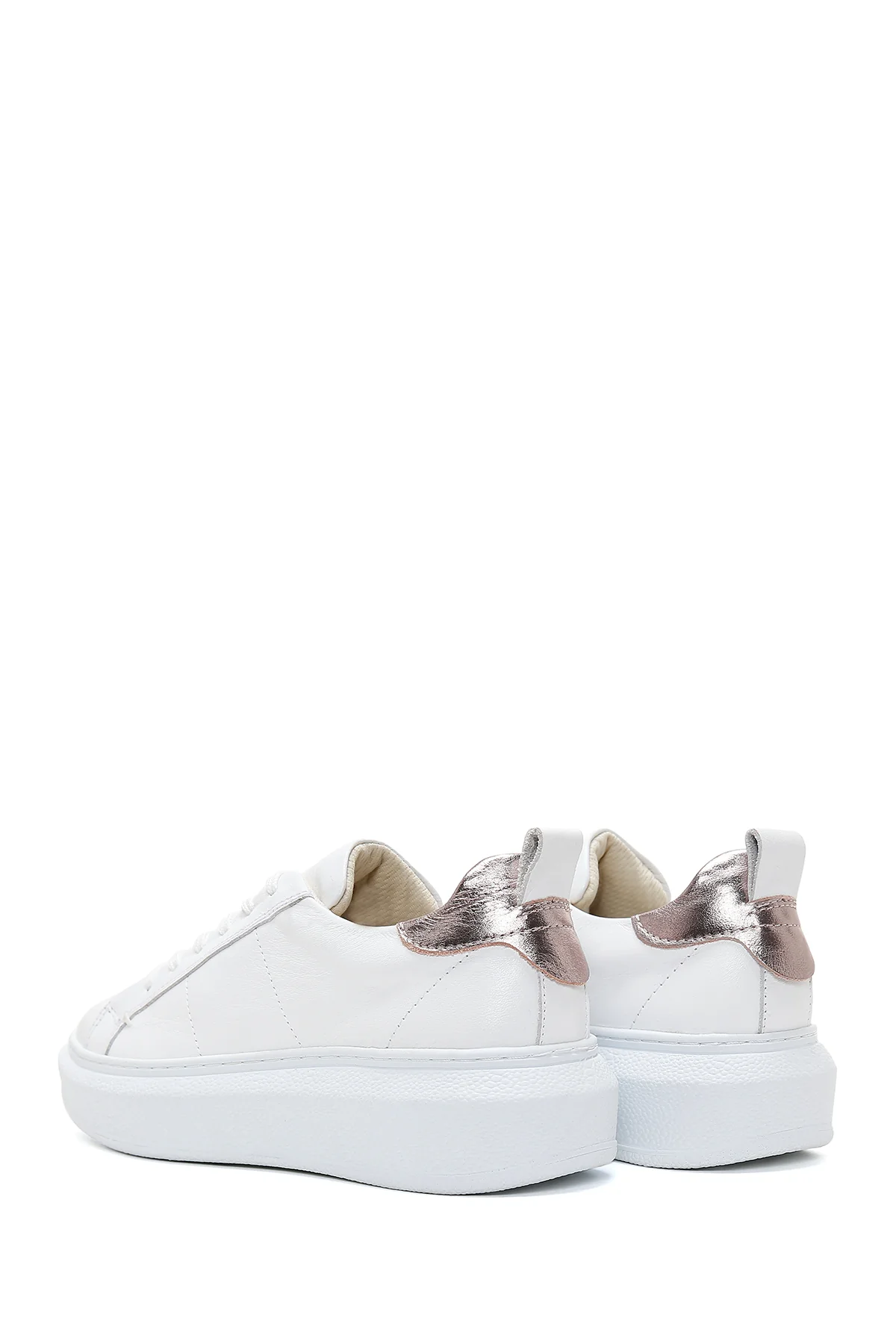 Kadın Beyaz Bağcıklı Deri Sneaker - Image 5