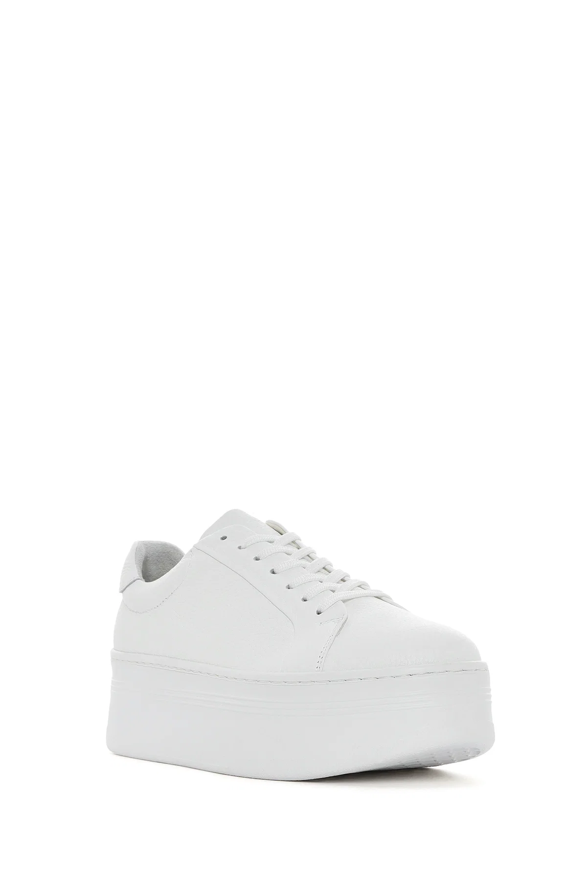 Kadın Beyaz Bağcıklı Kalın Tabanlı Deri Sneaker - Image 6