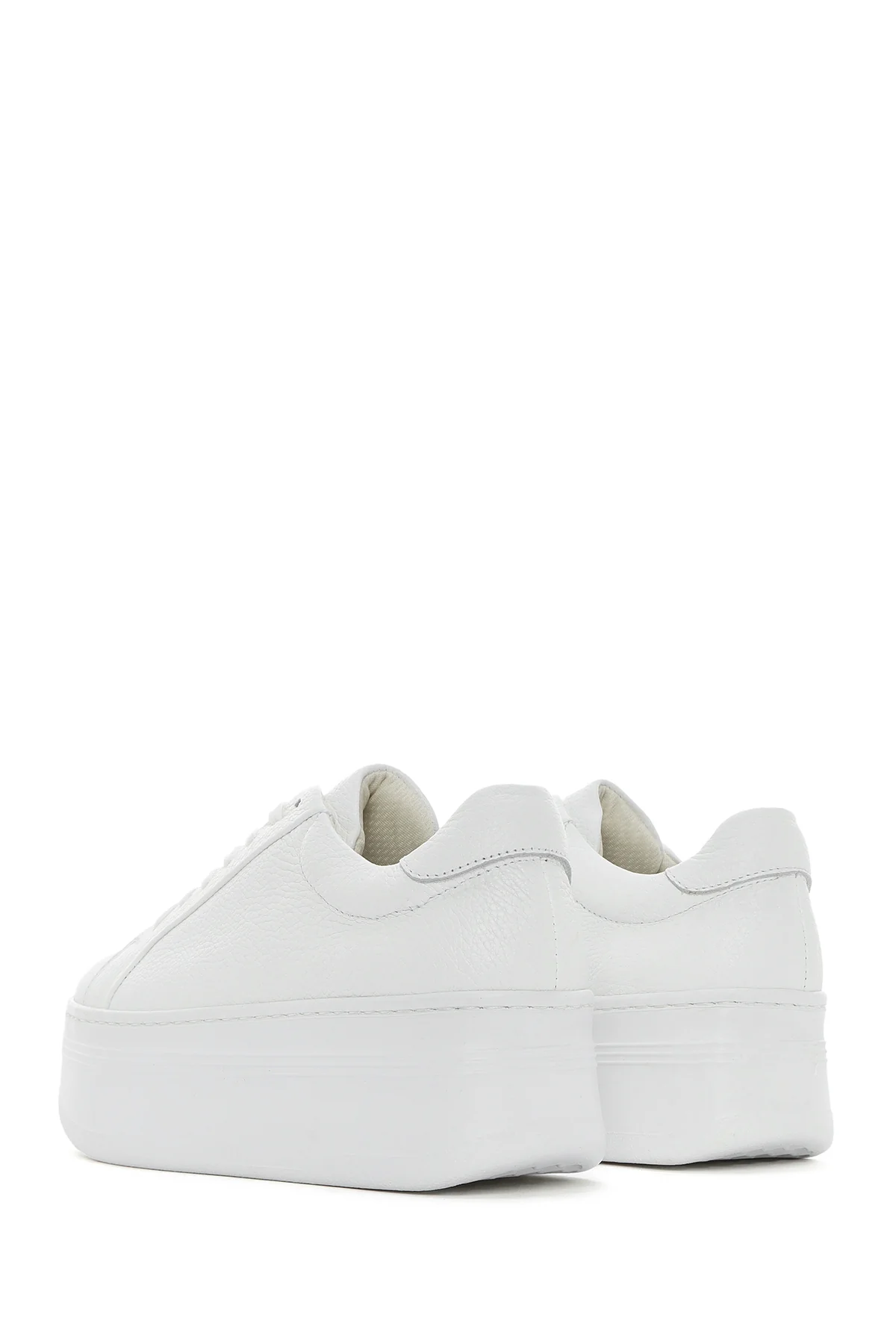 Kadın Beyaz Bağcıklı Kalın Tabanlı Deri Sneaker - Image 6