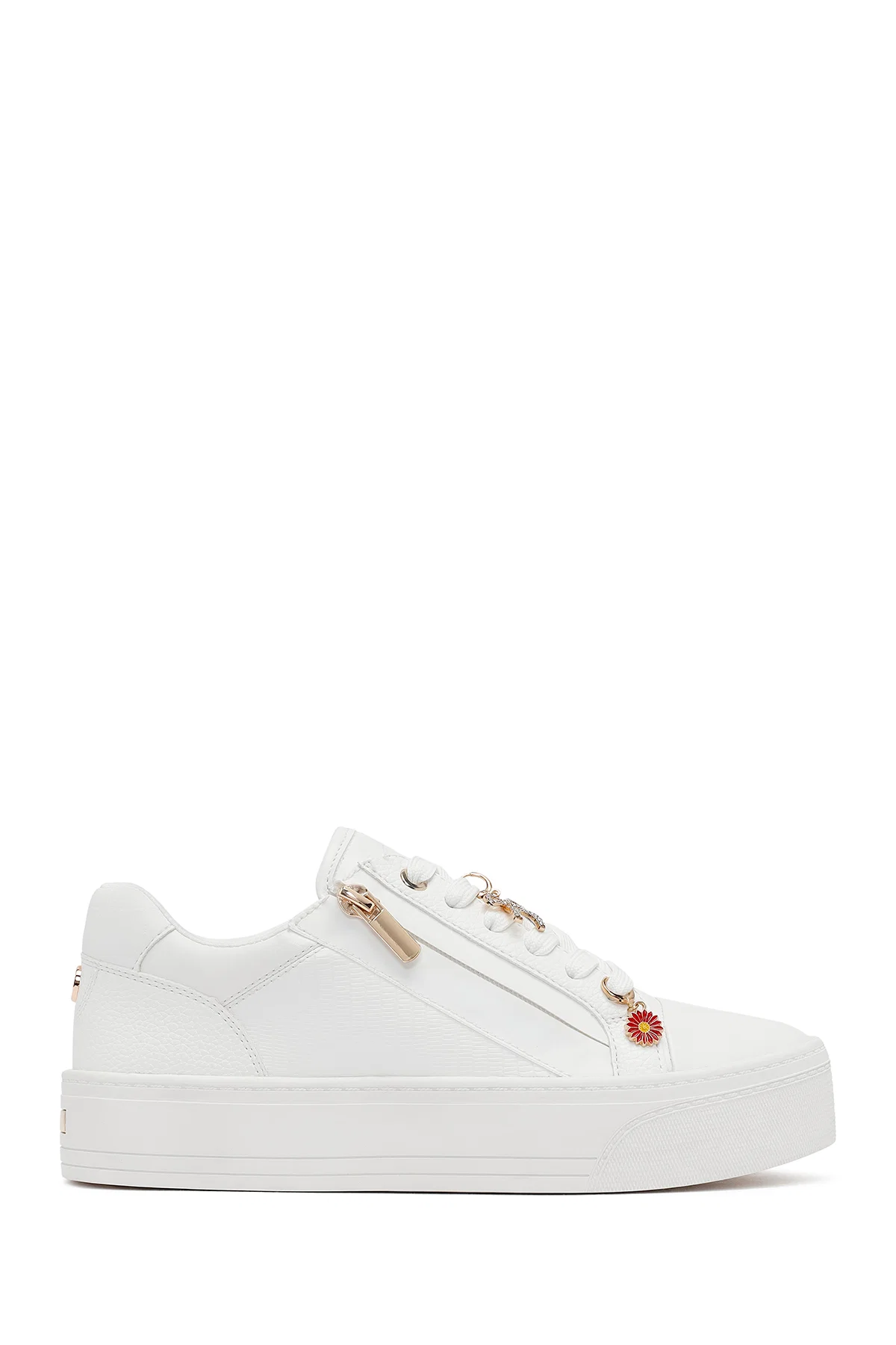 Kadın Beyaz Bağcıklı Kalın Tabanlı Sneaker - Image 2