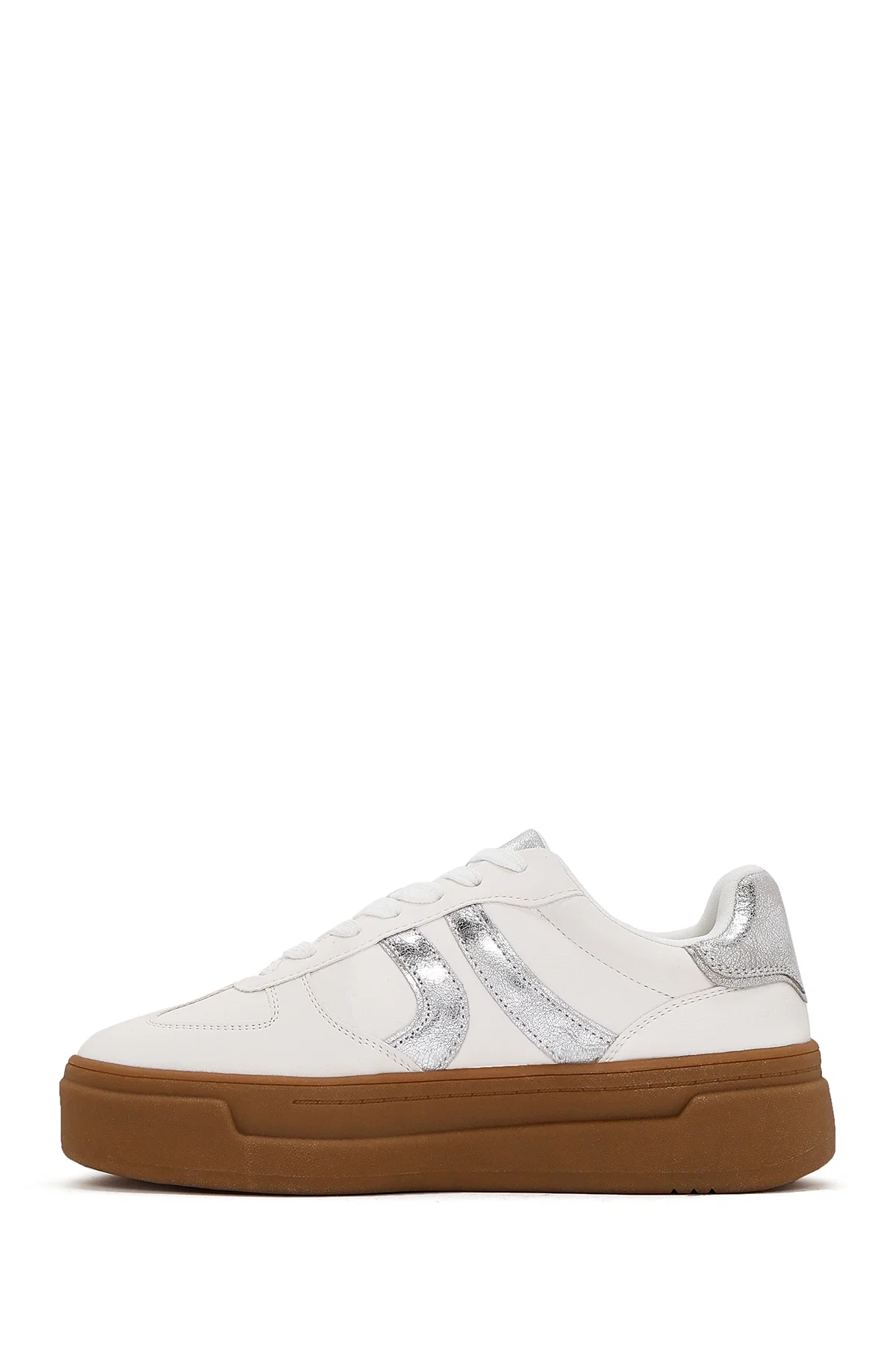 Kadın Beyaz Bağcıklı Kalın Tabanlı Sneaker - Image 2