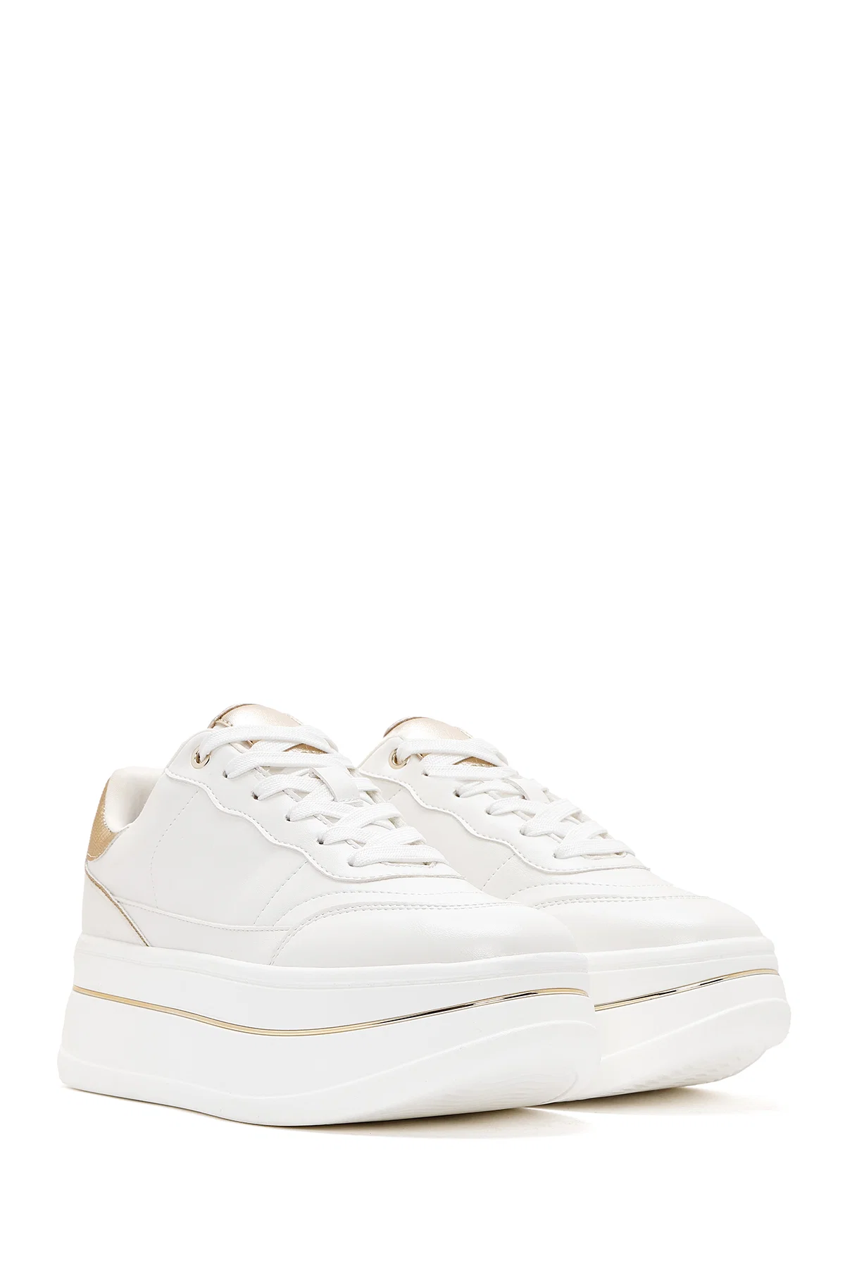 Kadın Beyaz Bağcıklı Kalın Tabanlı Sneaker - Image 3