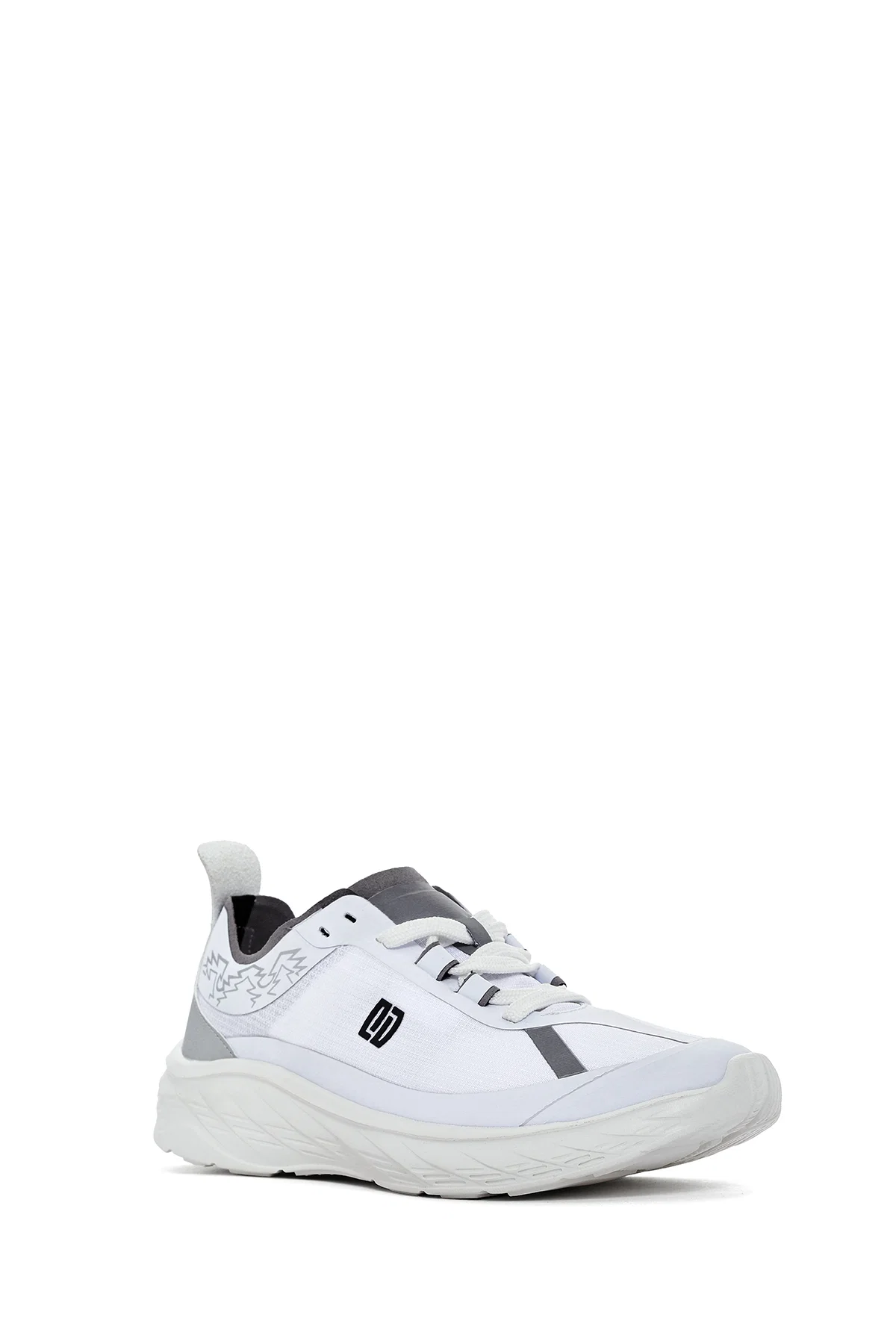 Kadın Beyaz Bağcıklı Kalın Tabanlı Sneaker - Image 6