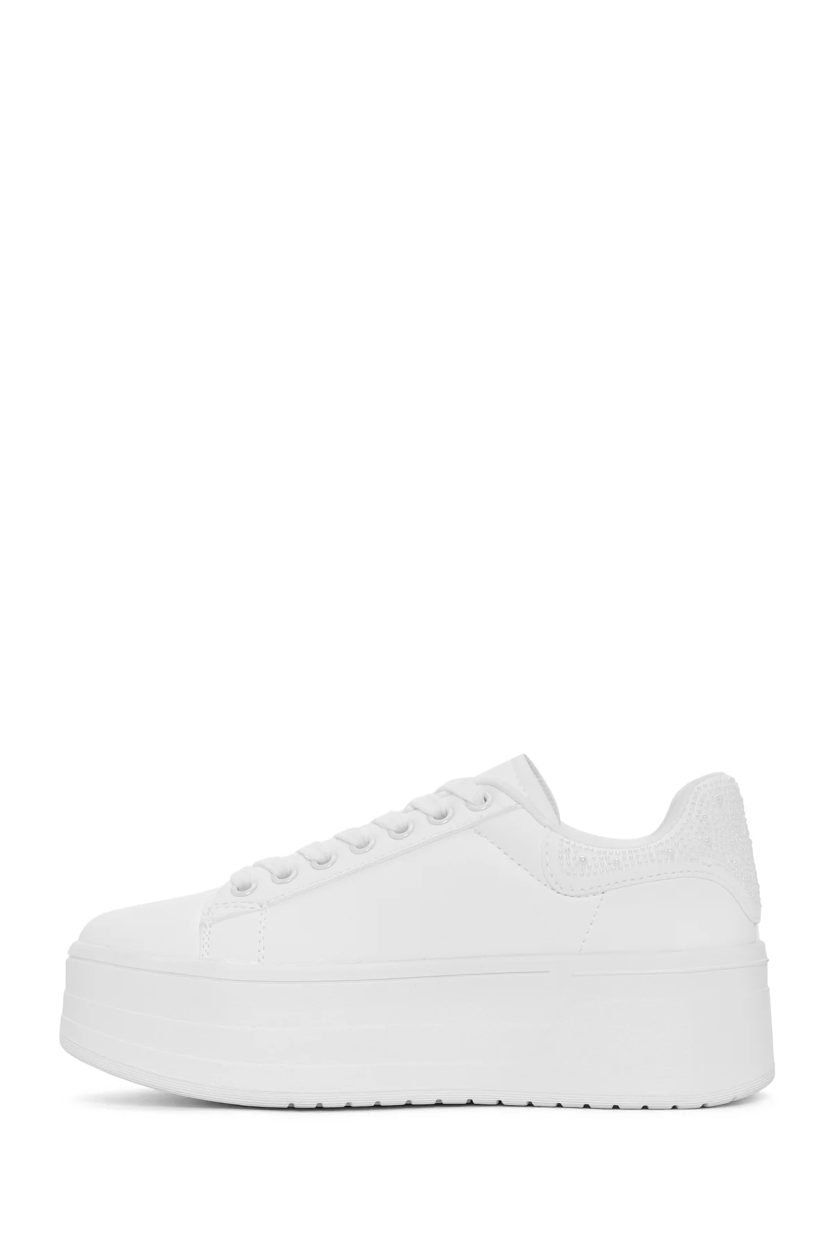 Kadın Beyaz Bağcıklı Kalın Tabanlı Sneaker - Image 3