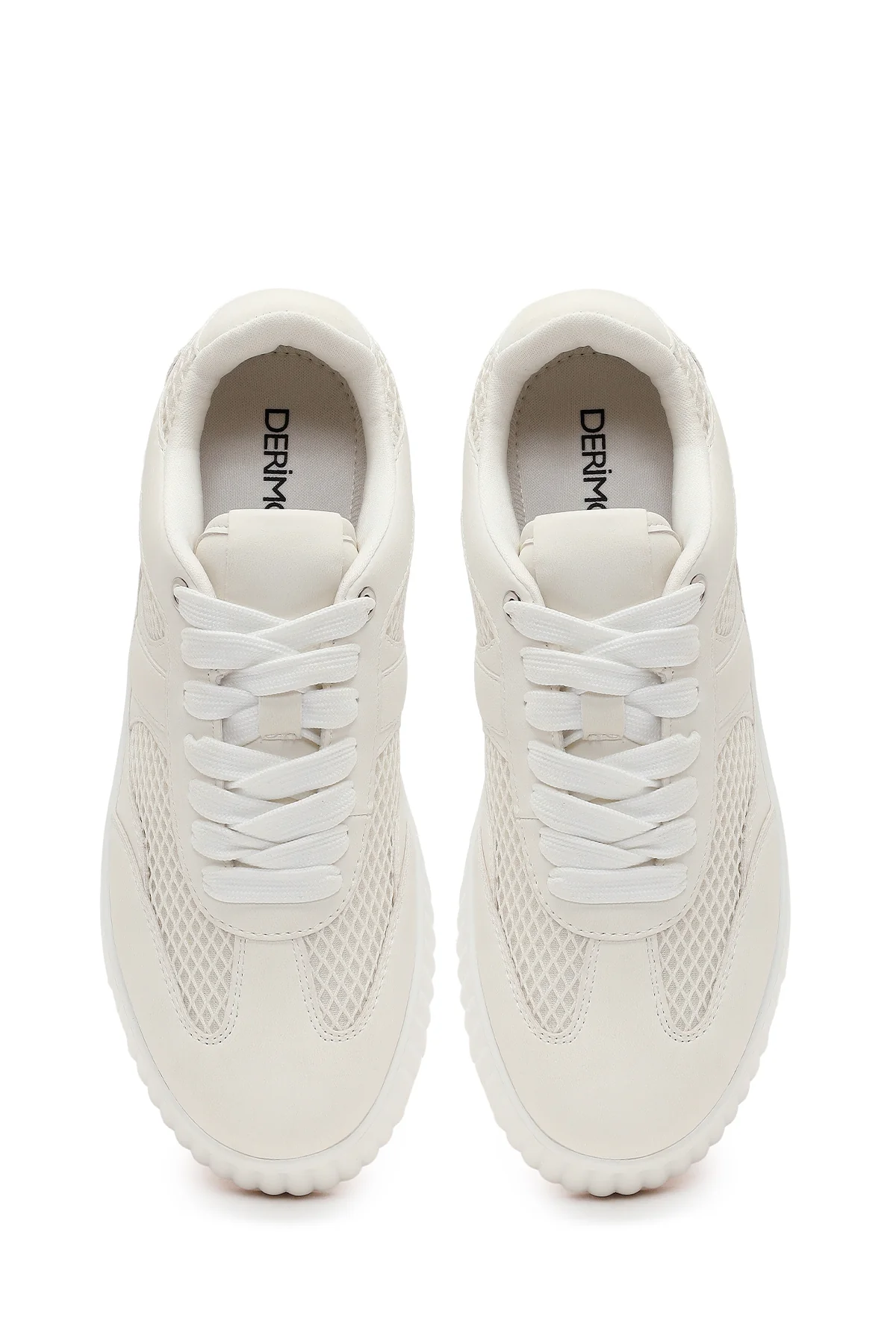 Kadın Beyaz Bağcıklı Kalın Tabanlı Sneaker - Image 4