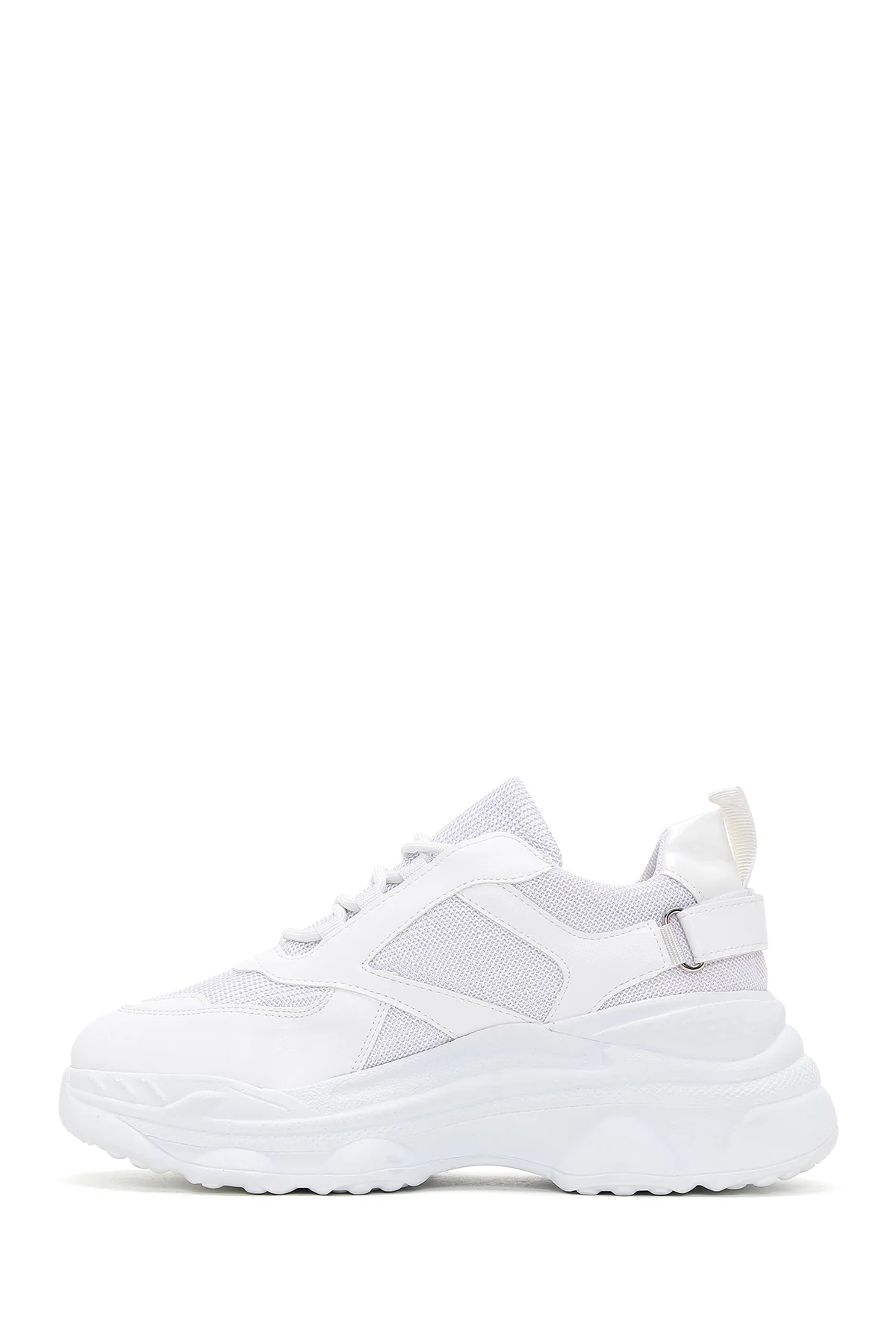 Kadın Beyaz Bağcıklı Kalın Tabanlı Sneaker - Image 3