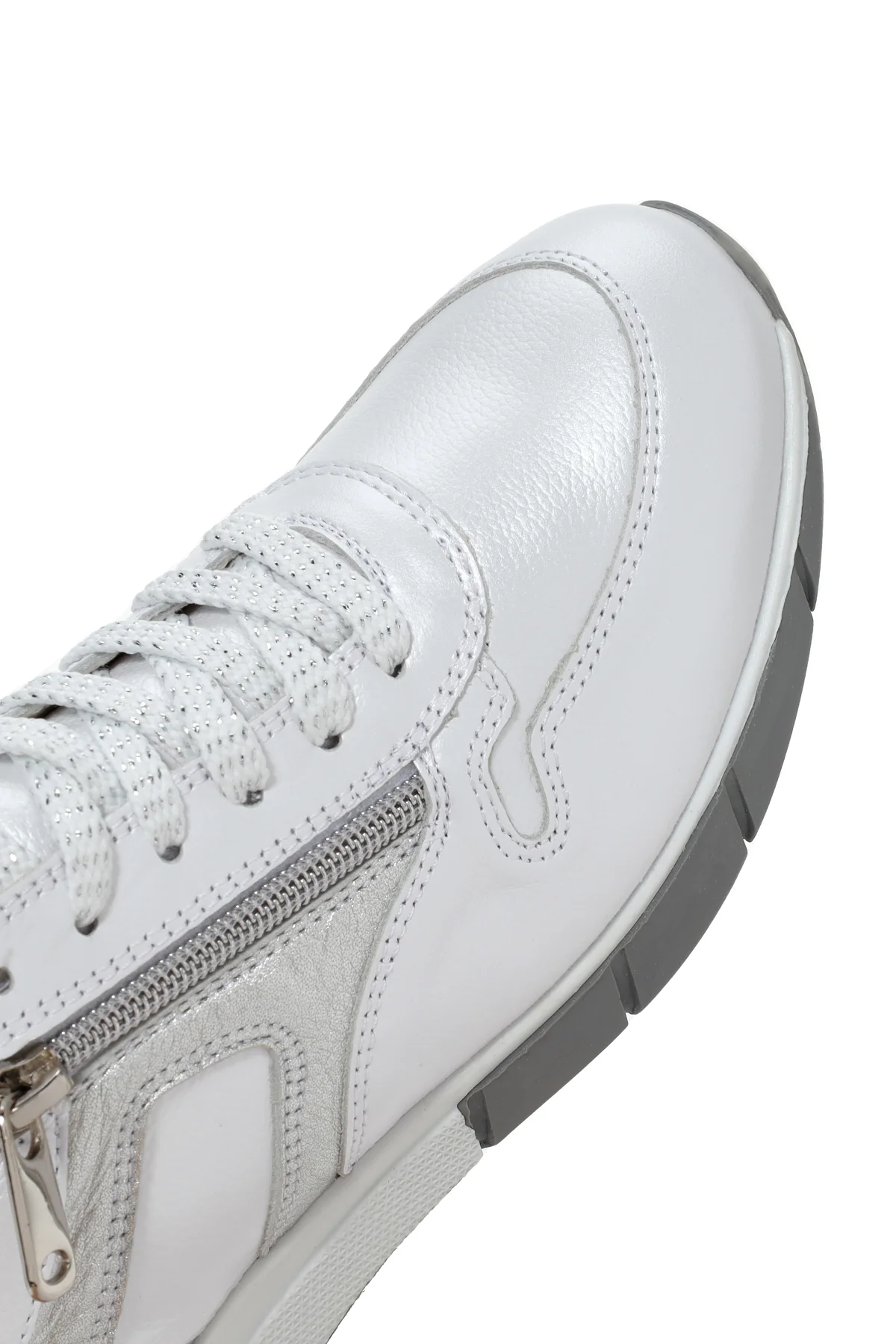 Kadın Beyaz Bağcıklı Yandan Fermuarlı Deri Sneaker - Image 11