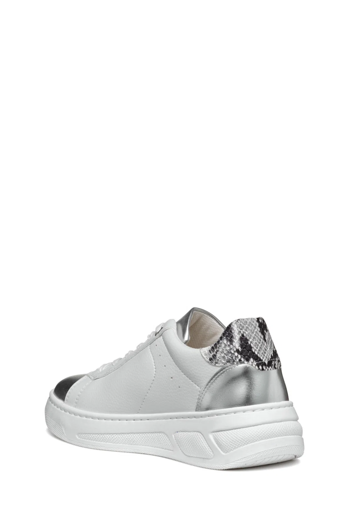 Geox Kadın Beyaz Bağcıklı Deri Sneaker - Image 2