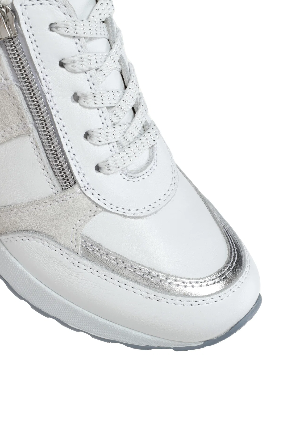 Kadın Beyaz Dolgu Topuklu Yandan Fermuarlı Deri Sneaker - Image 11