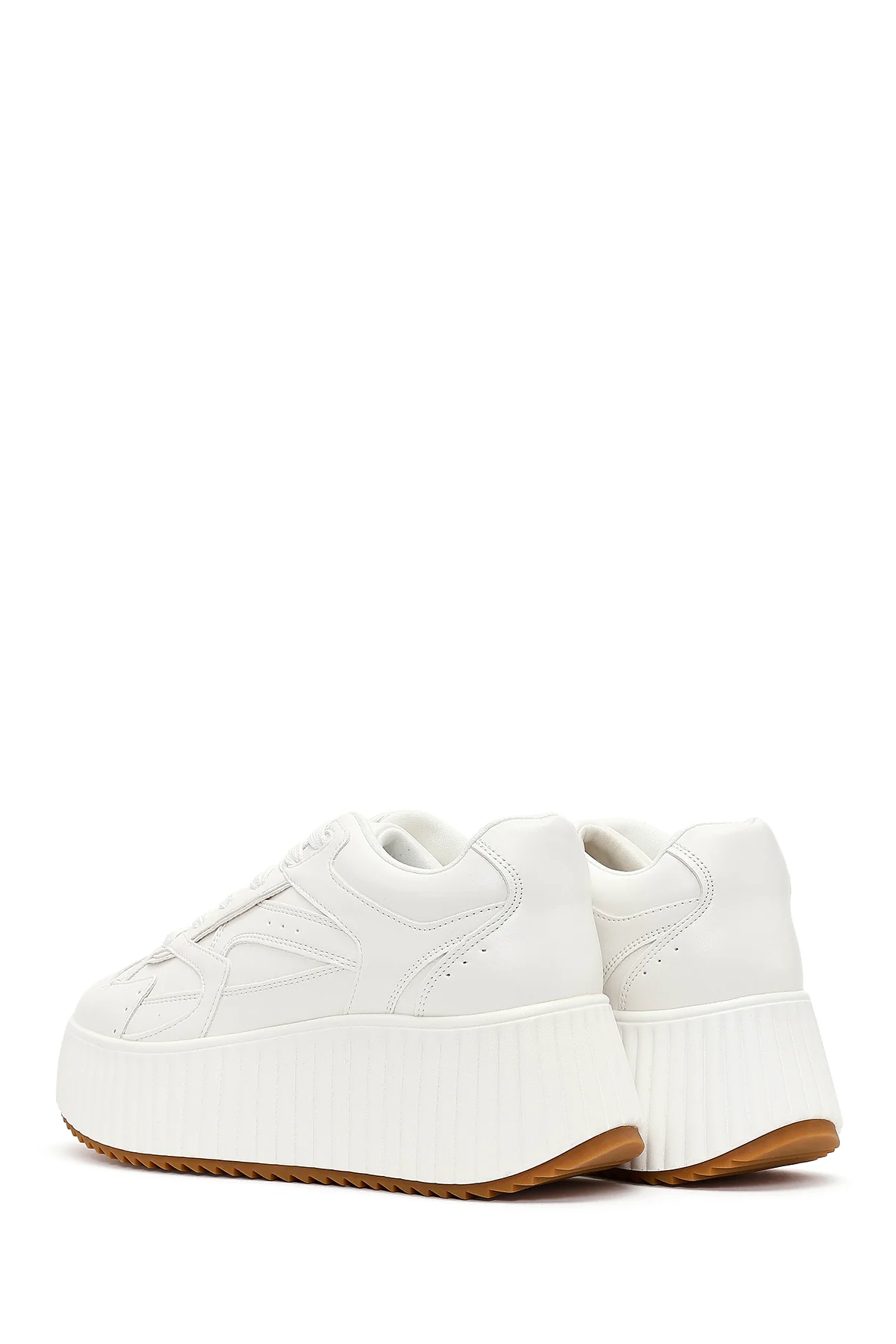 Kadın Beyaz Kalın Tabanlı Bağcıklı Sneaker - Image 5