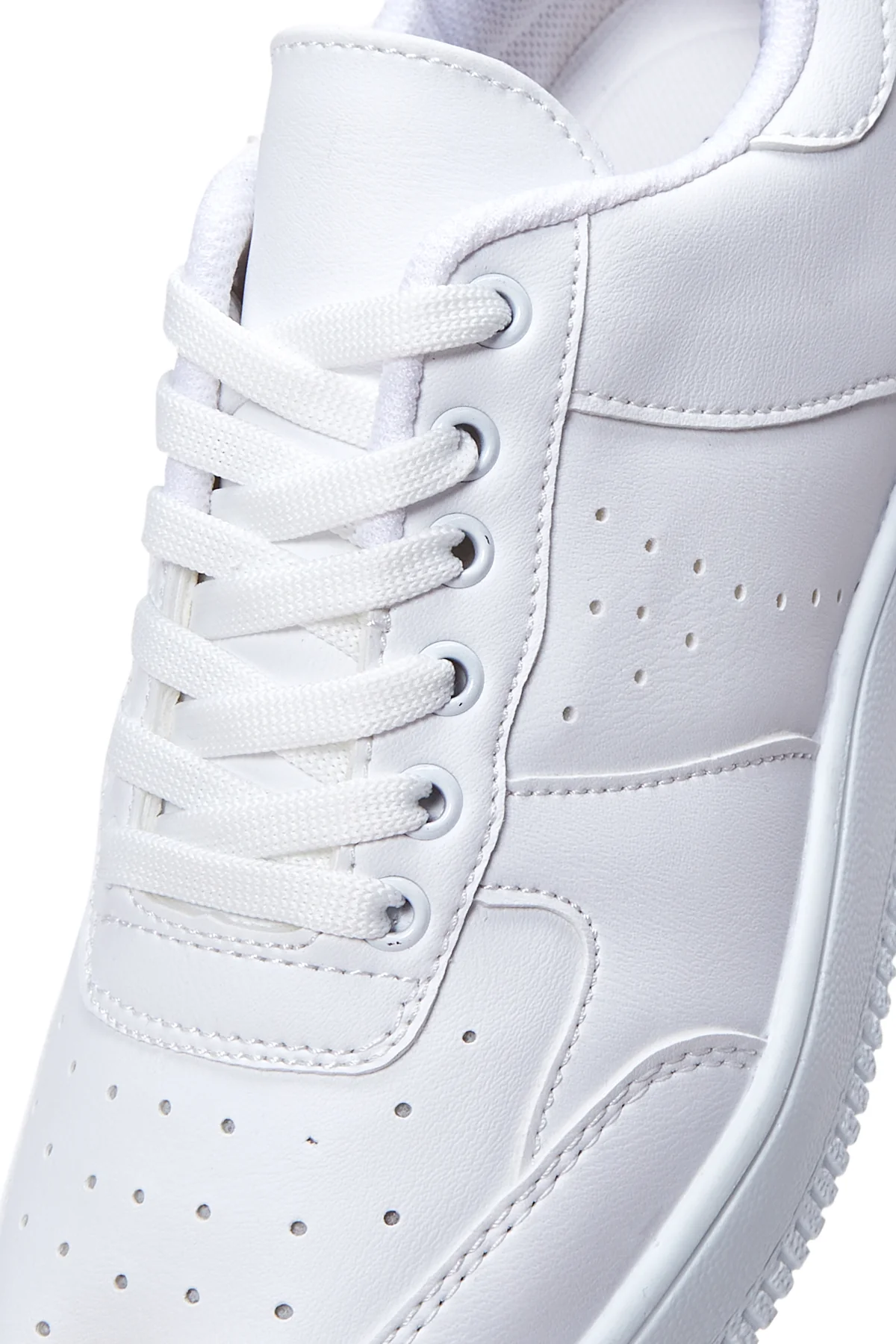 Kadın Beyaz Kalın Tabanlı Sneaker - Image 7