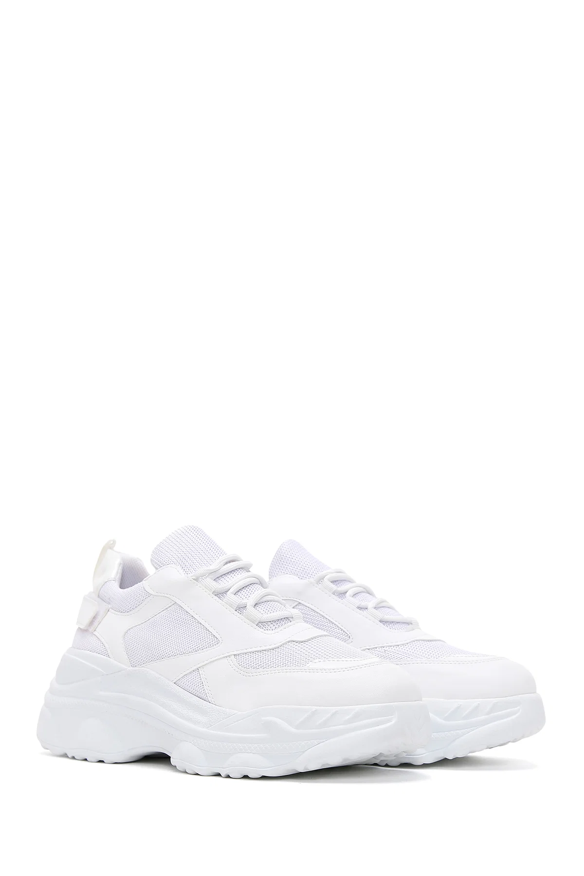 Kadın Beyaz Kalın Tabanlı Sneaker - Image 3