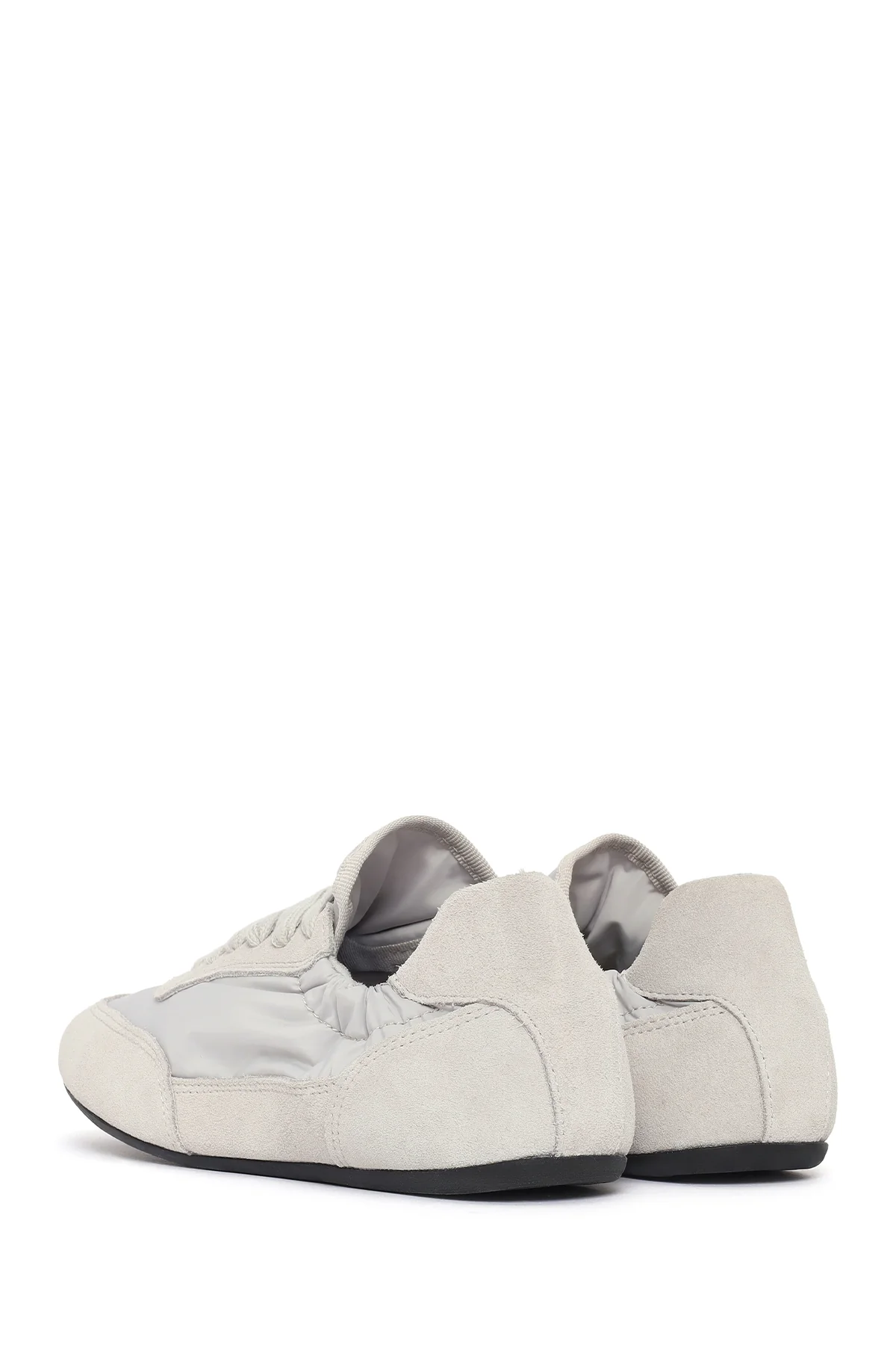 Kadın Gri Bağcıklı Deri Sneaker - Image 6
