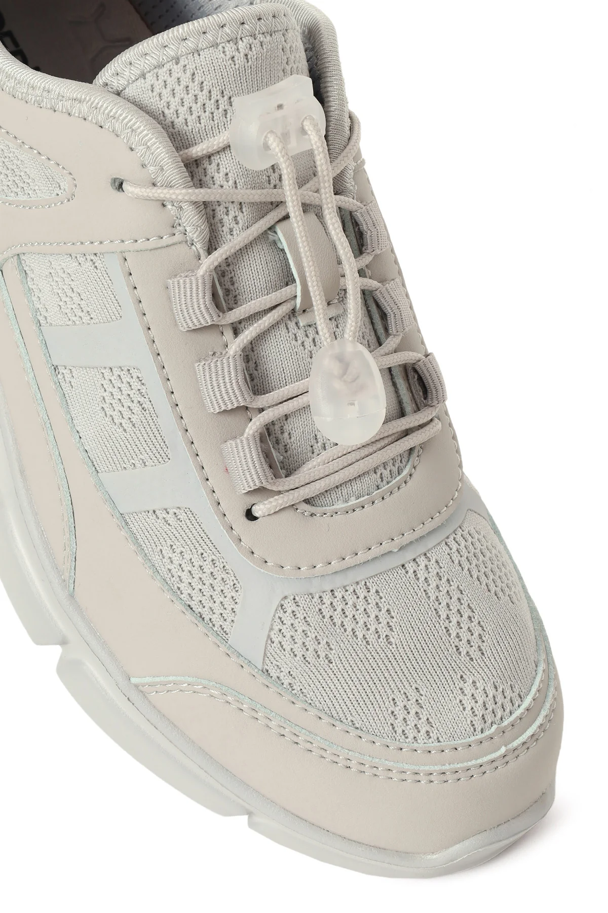 Kadın Gri Bağcıklı Kalın Tabanlı Sneaker - Image 8