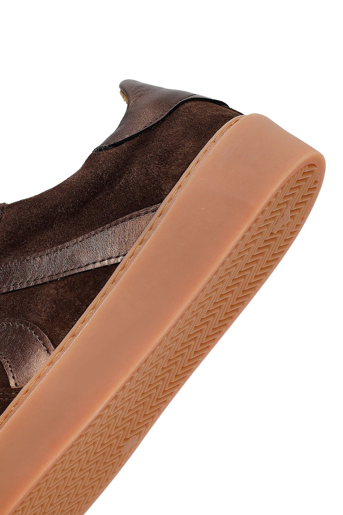 Kadın Kahverengi Bağcıklı Süet Deri Sneaker - Image 8