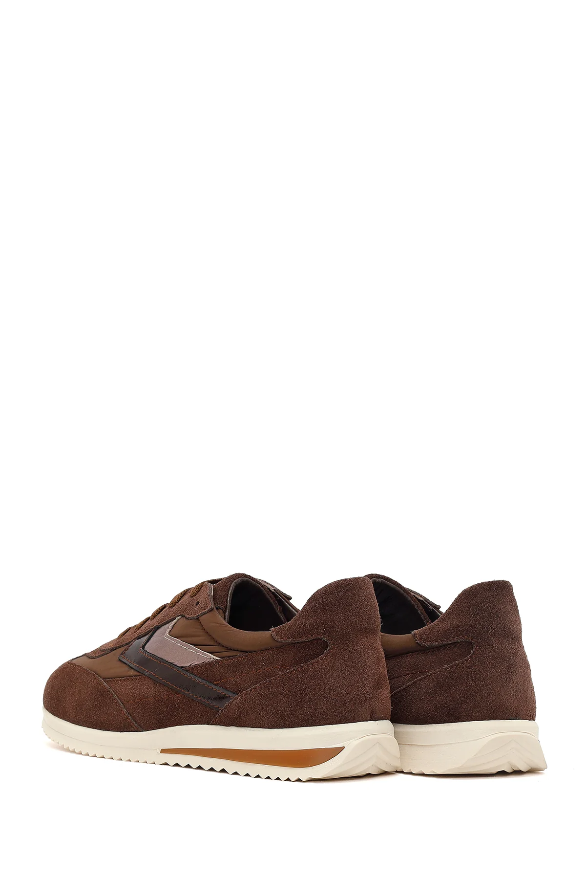 Kadın Kahverengi Bağcıklı Süet Deri Sneaker - Image 6