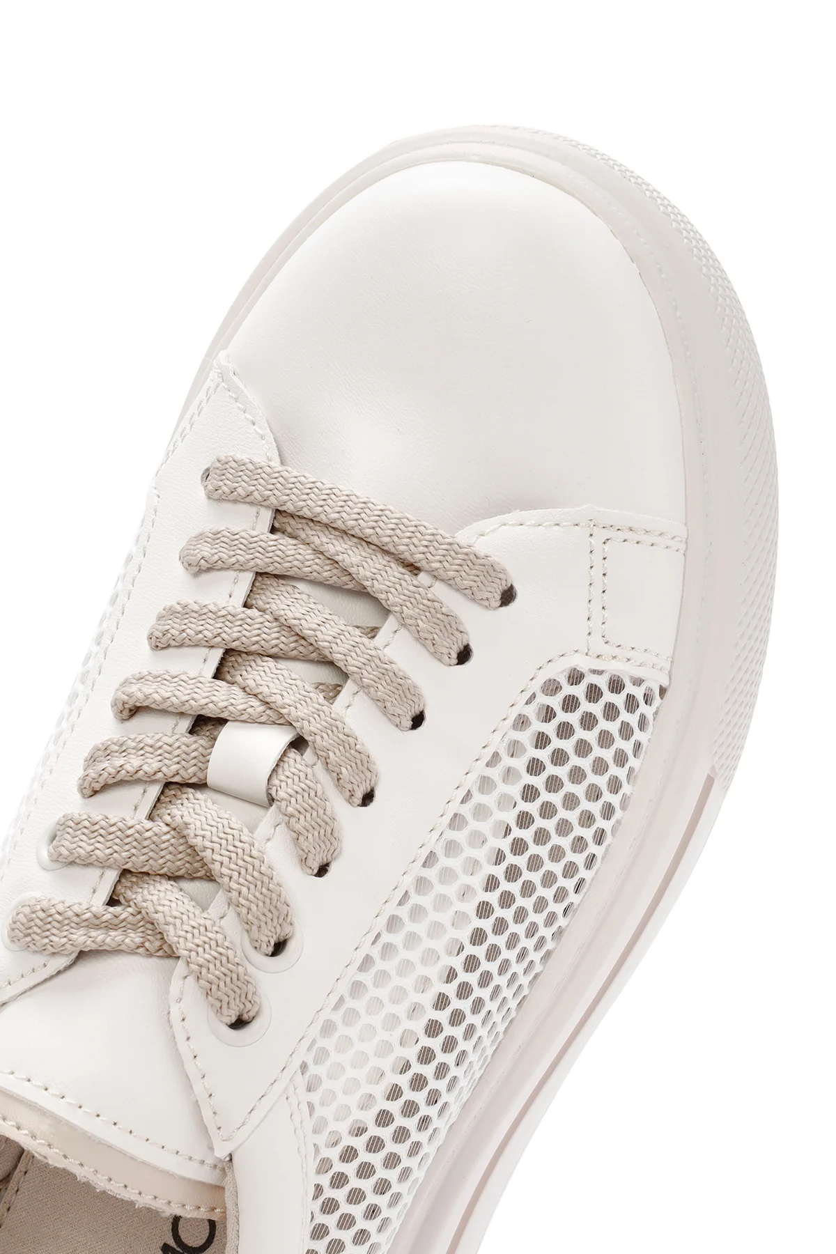 Kadın Krem Bağcıklı Sneaker - Image 10