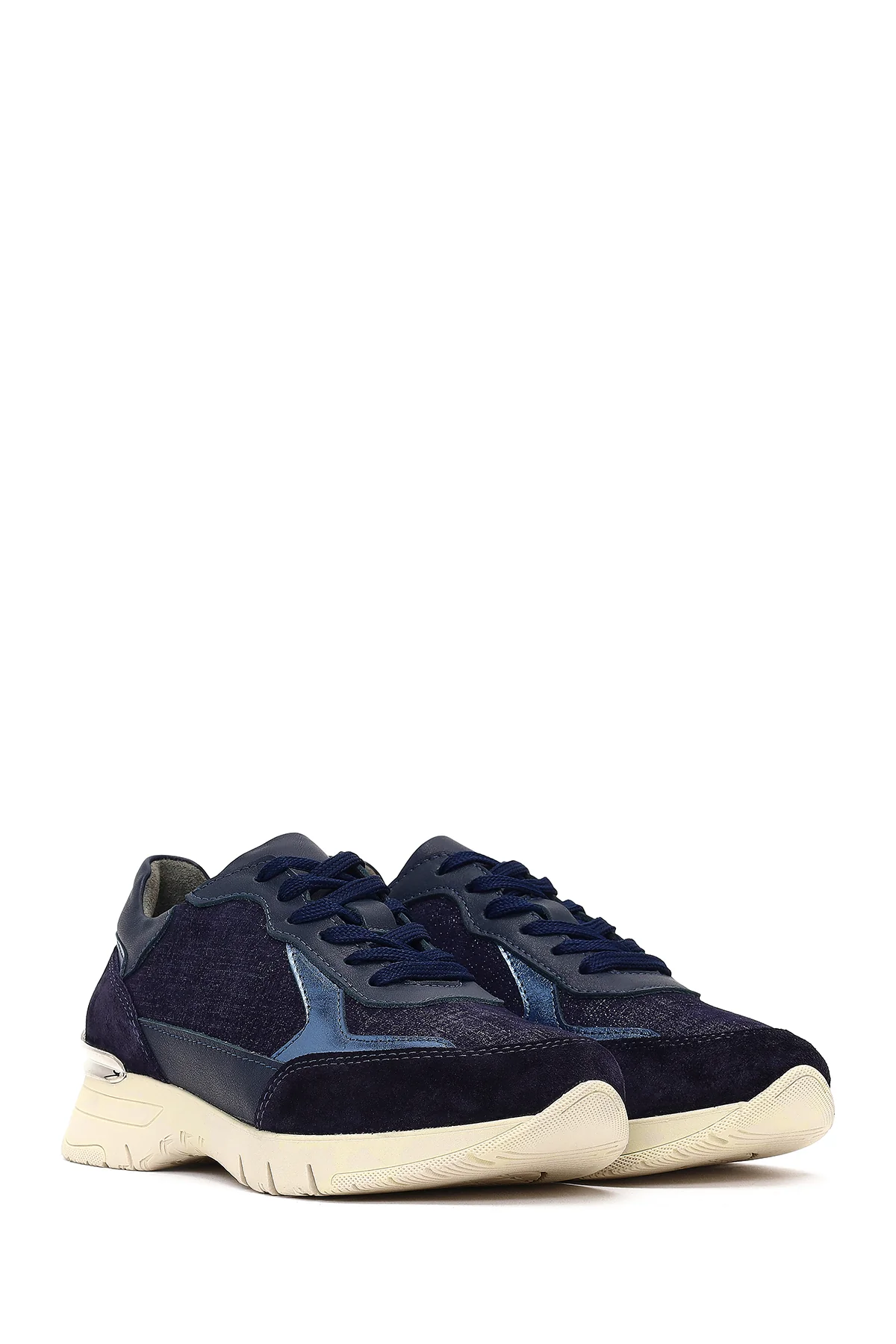 Kadın Lacivert Bağcıklı Kalın Tabanlı Deri Sneaker - Image 3
