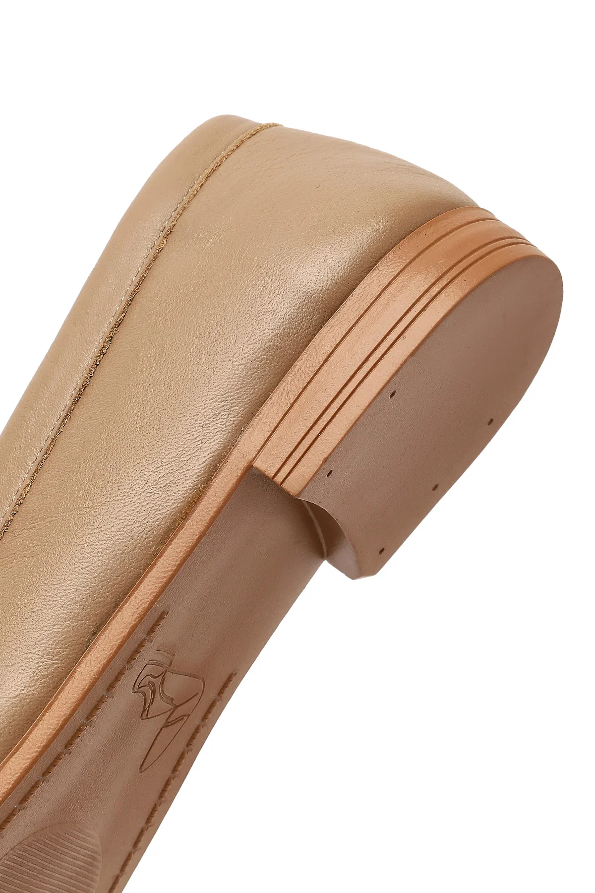 Kadın Pudra Toka Detaylı Deri Maskülen Loafer - Image 9