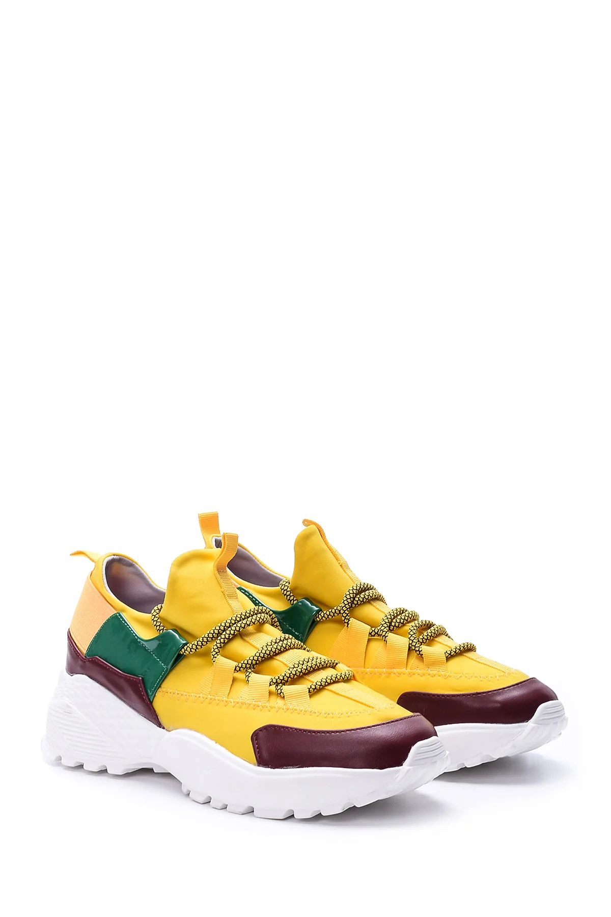 Kadın Rugan Detaylı Sneaker - Image 3