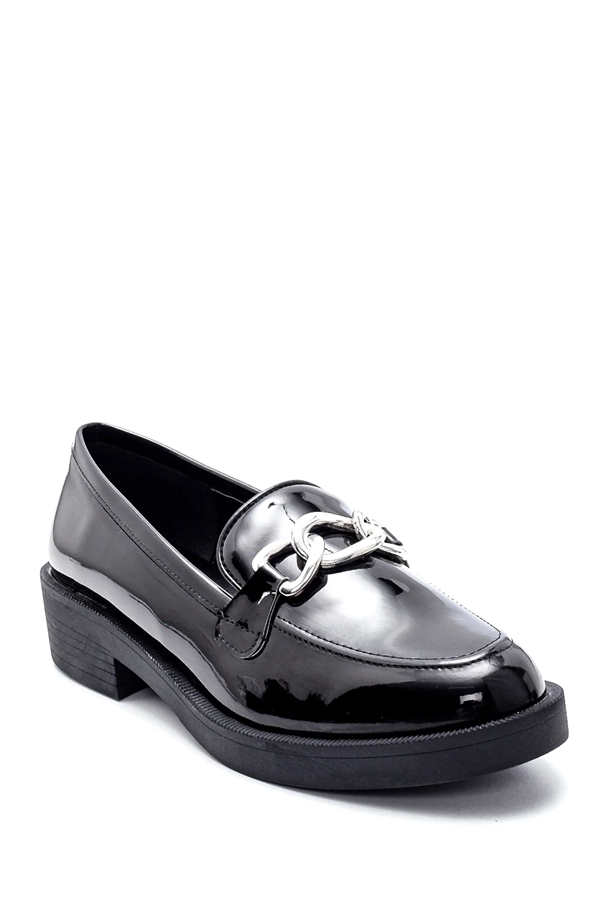 Kadın Rugan Zincir Detaylı Loafer - Image 2