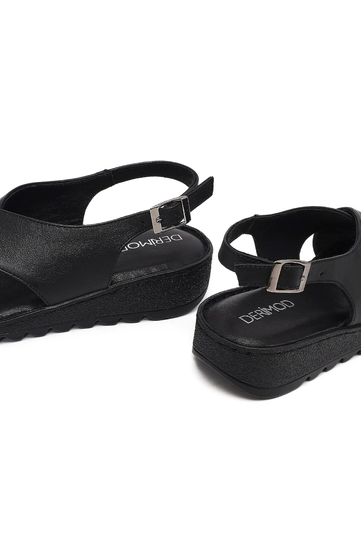 Kadın Siyah Tokalı Deri Comfort Sandalet - Image 10