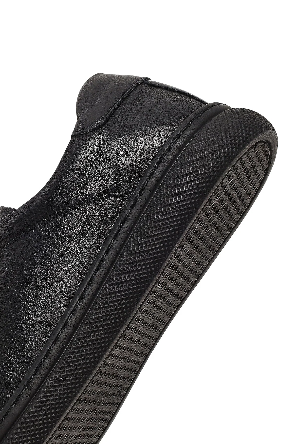 Kadın Siyah Bağcıklı Deri Sneaker - Image 8