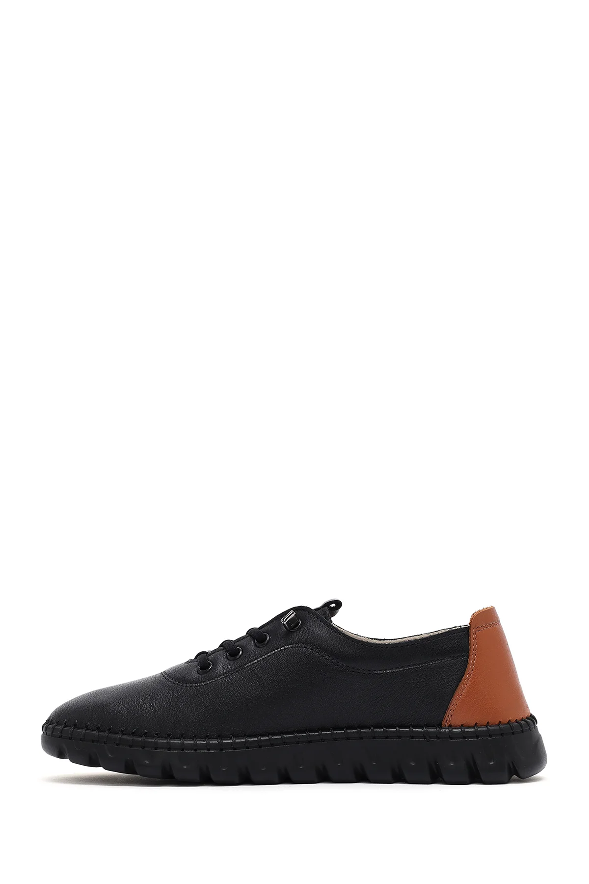 Kadın Siyah Bağcıklı Deri Sneaker - Image 3