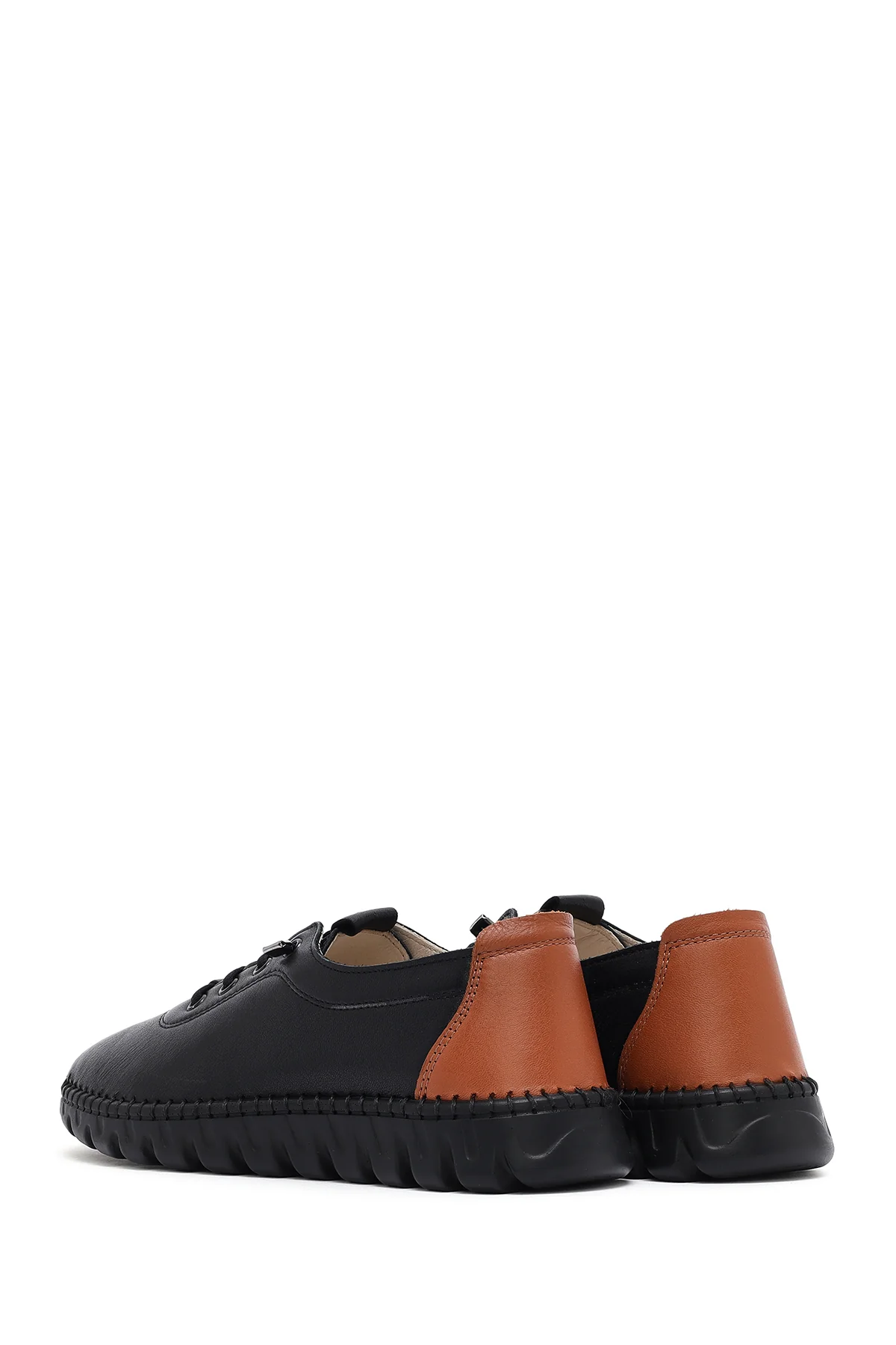Kadın Siyah Bağcıklı Deri Sneaker - Image 6